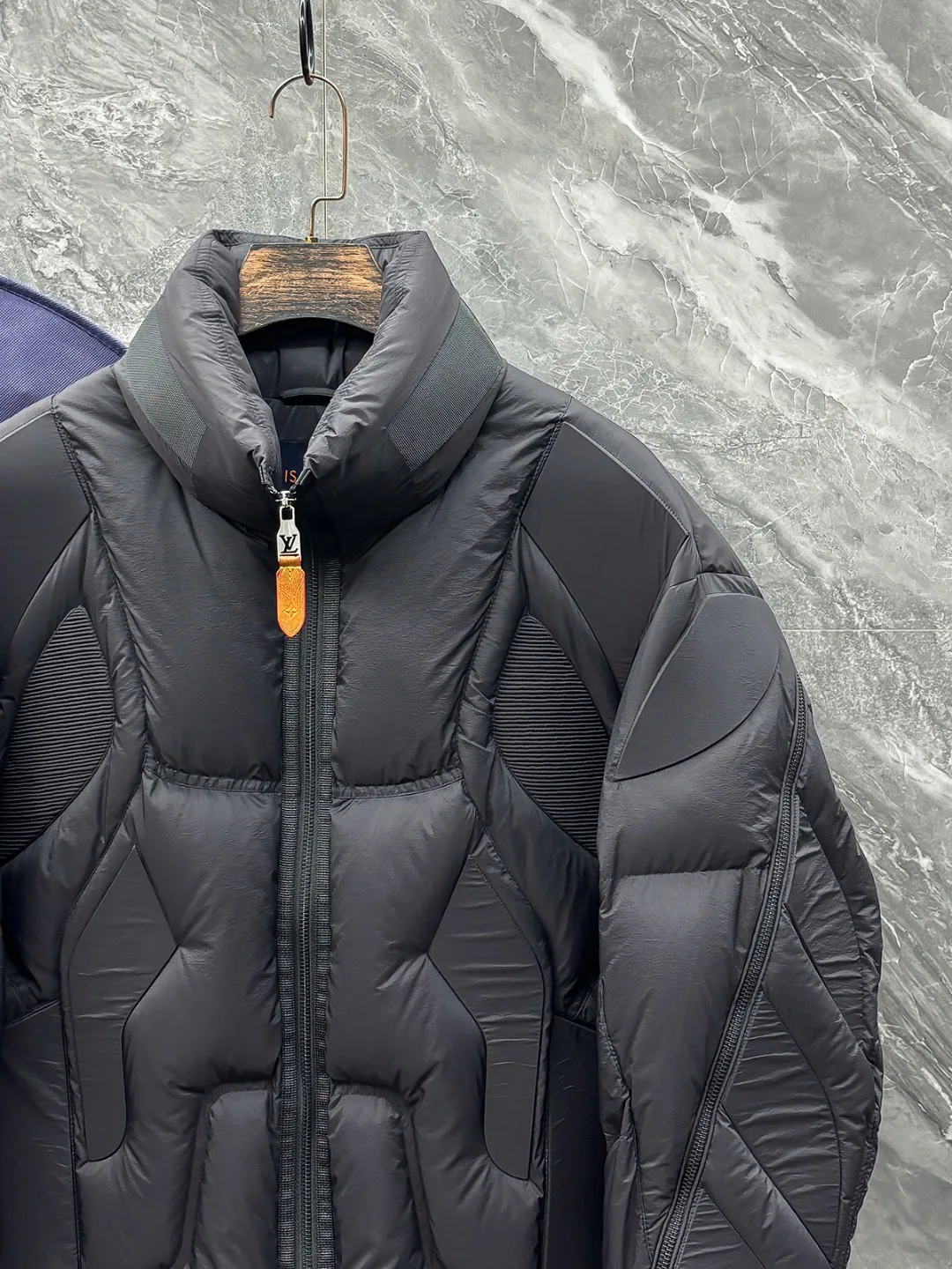 Куртки И Пуховики Мужские Louis Vuitton 5023415