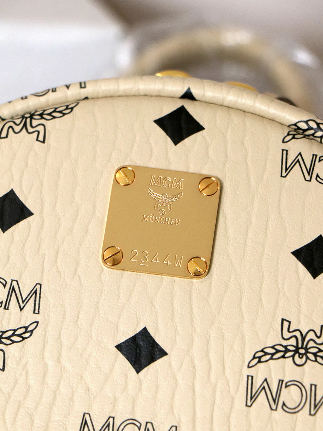Рюкзаки Женские Mcm 10017815