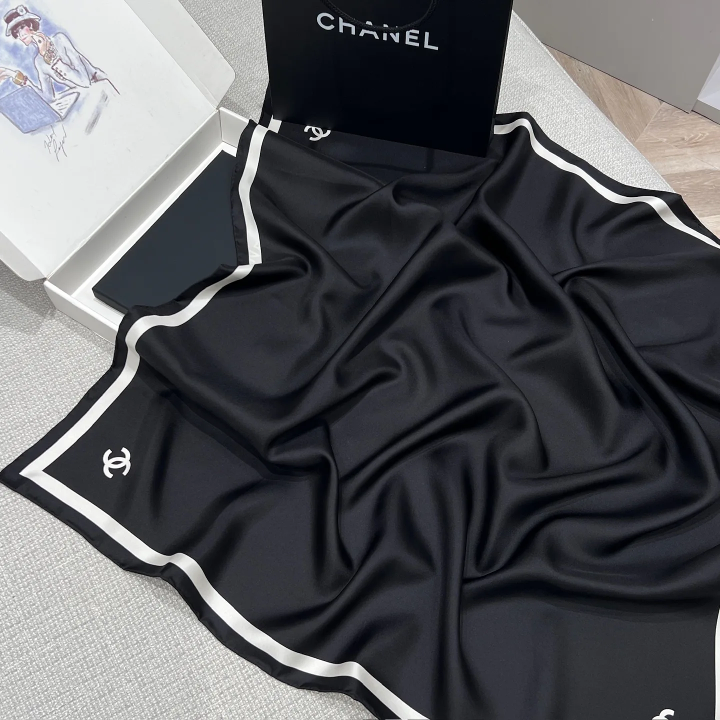 Платки Chanel 13268305