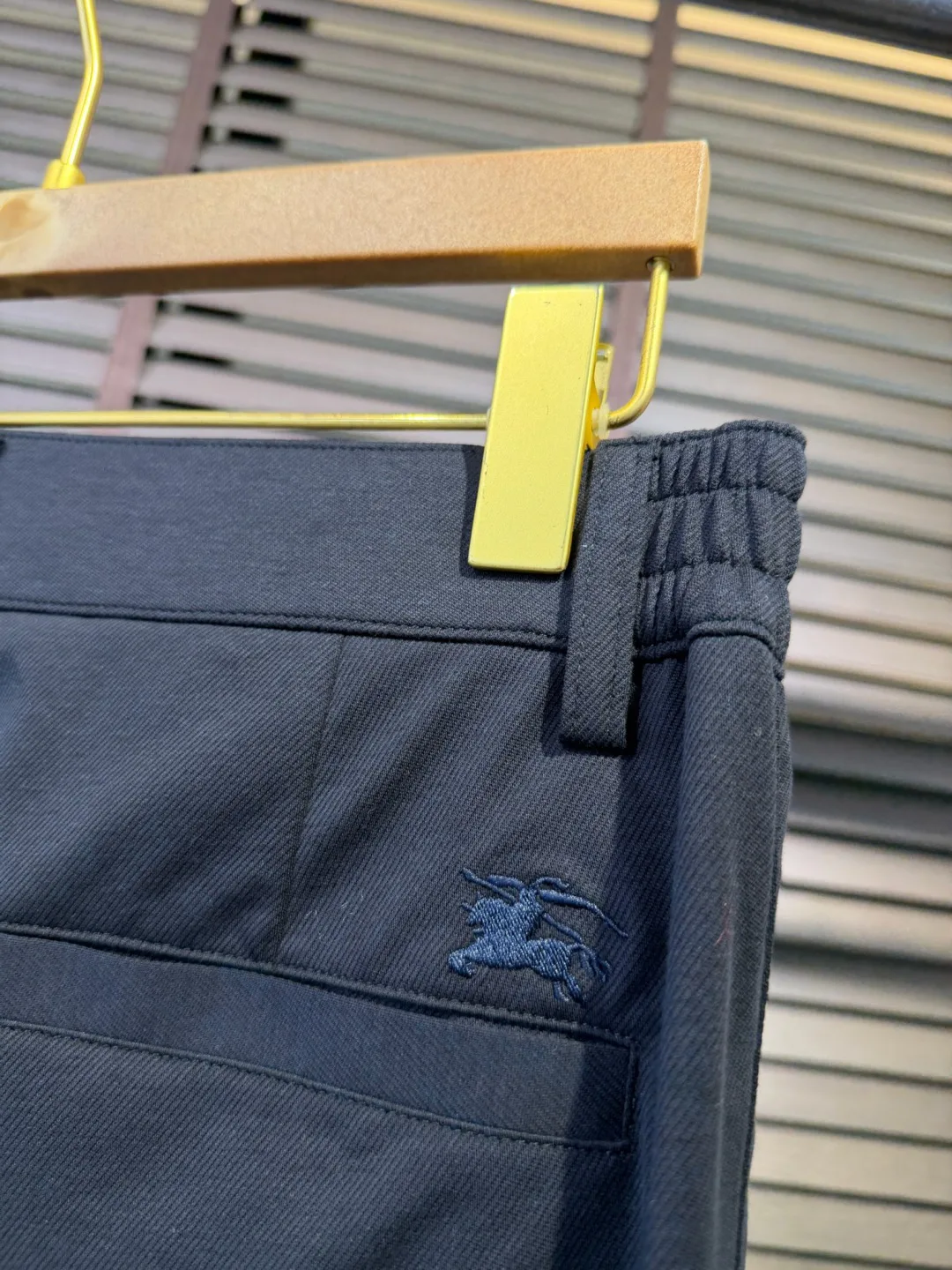 Брюки Женские Burberry 11076831