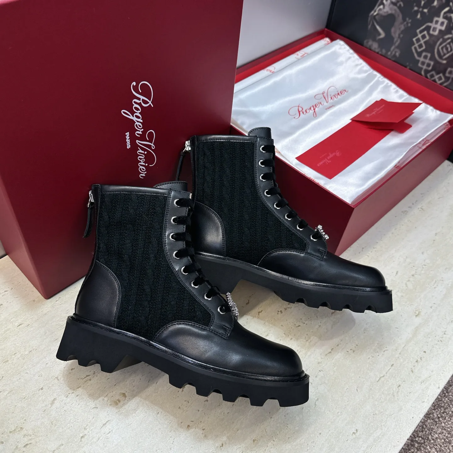 Ботинки Женские Roger Vivier 18256241