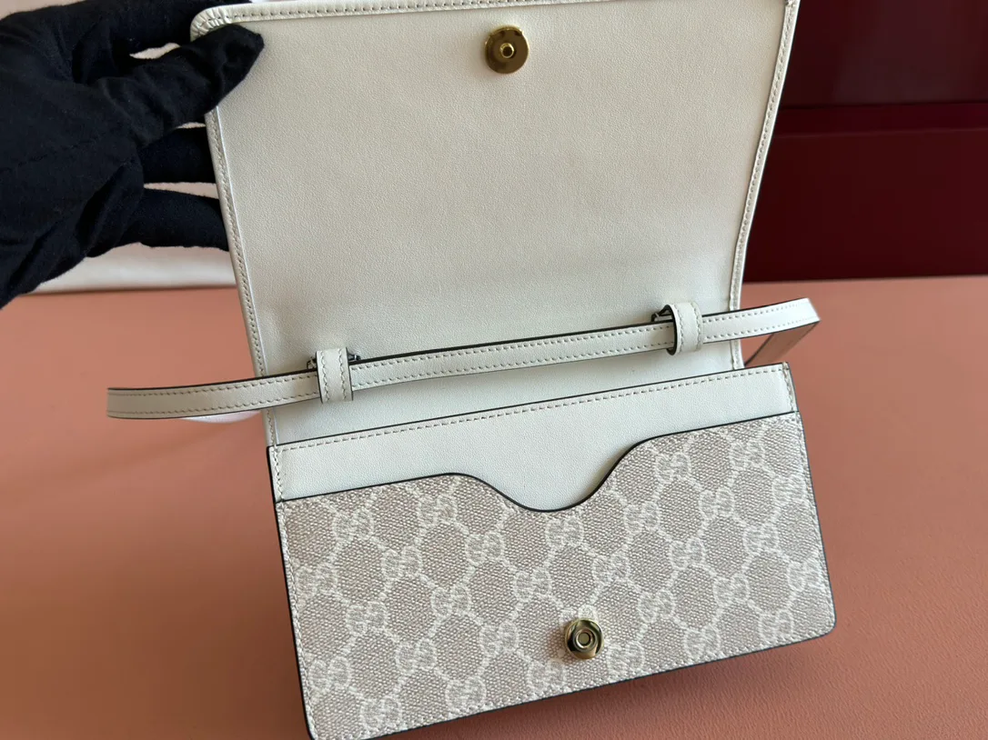 Классические Сумки Женские Gucci 11565792