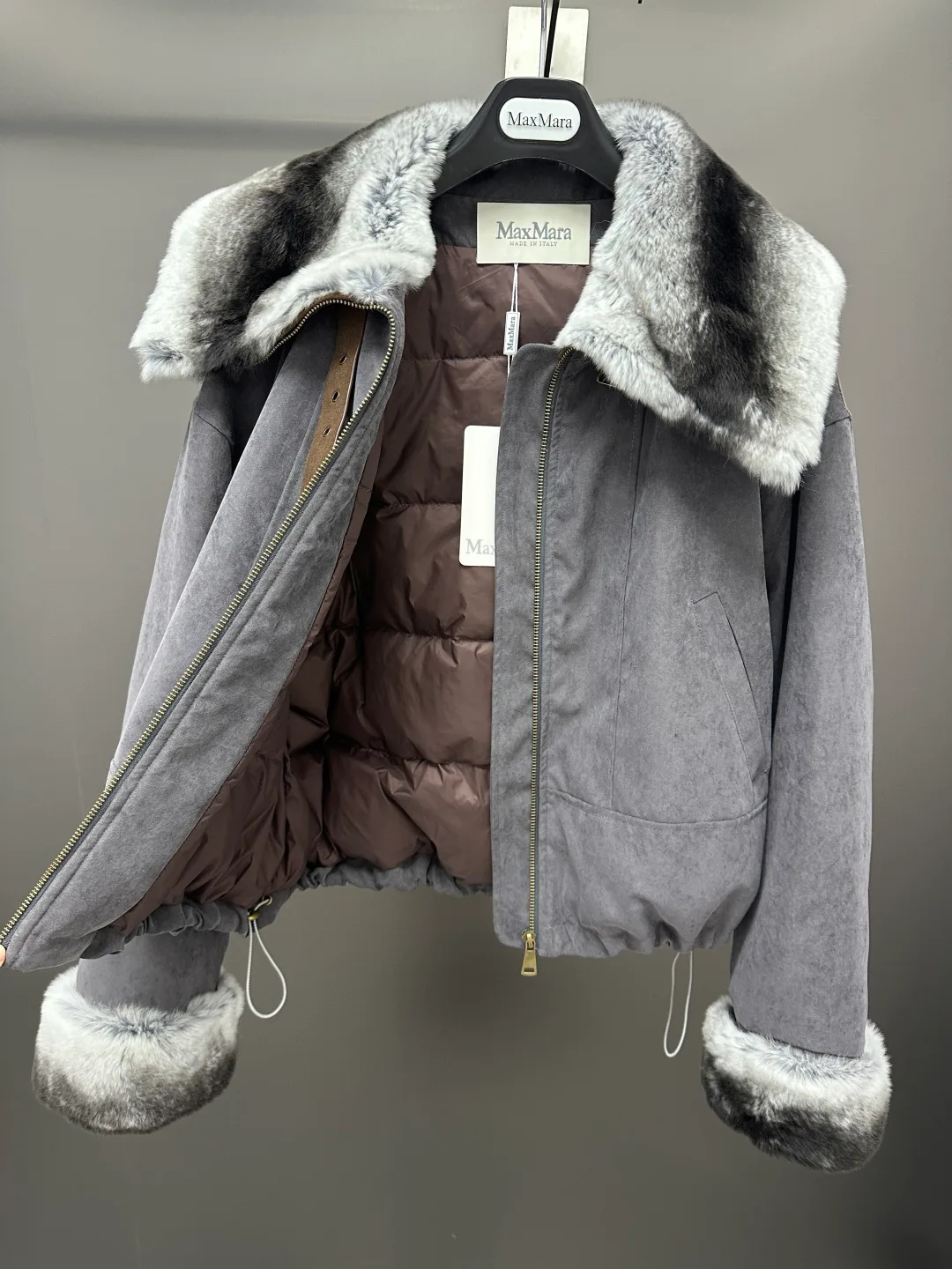 Куртки И Пуховики Женские Max Mara 18702429