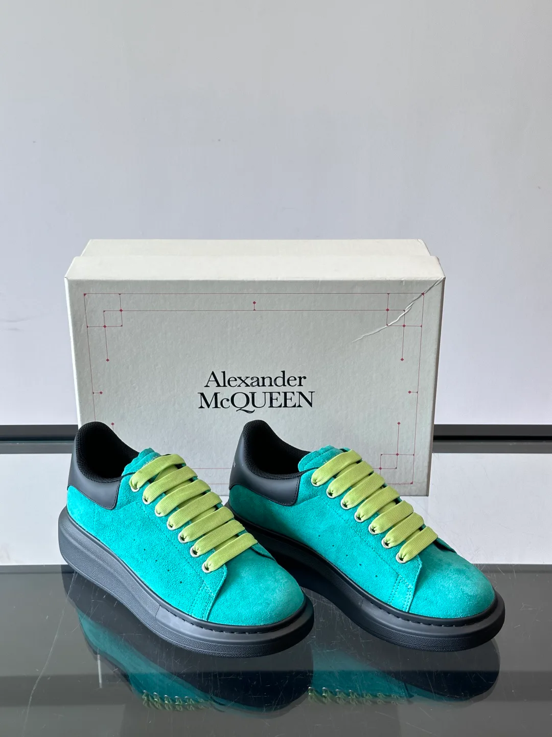 Кроссовки Женские Alexander Mcqueen 17447547