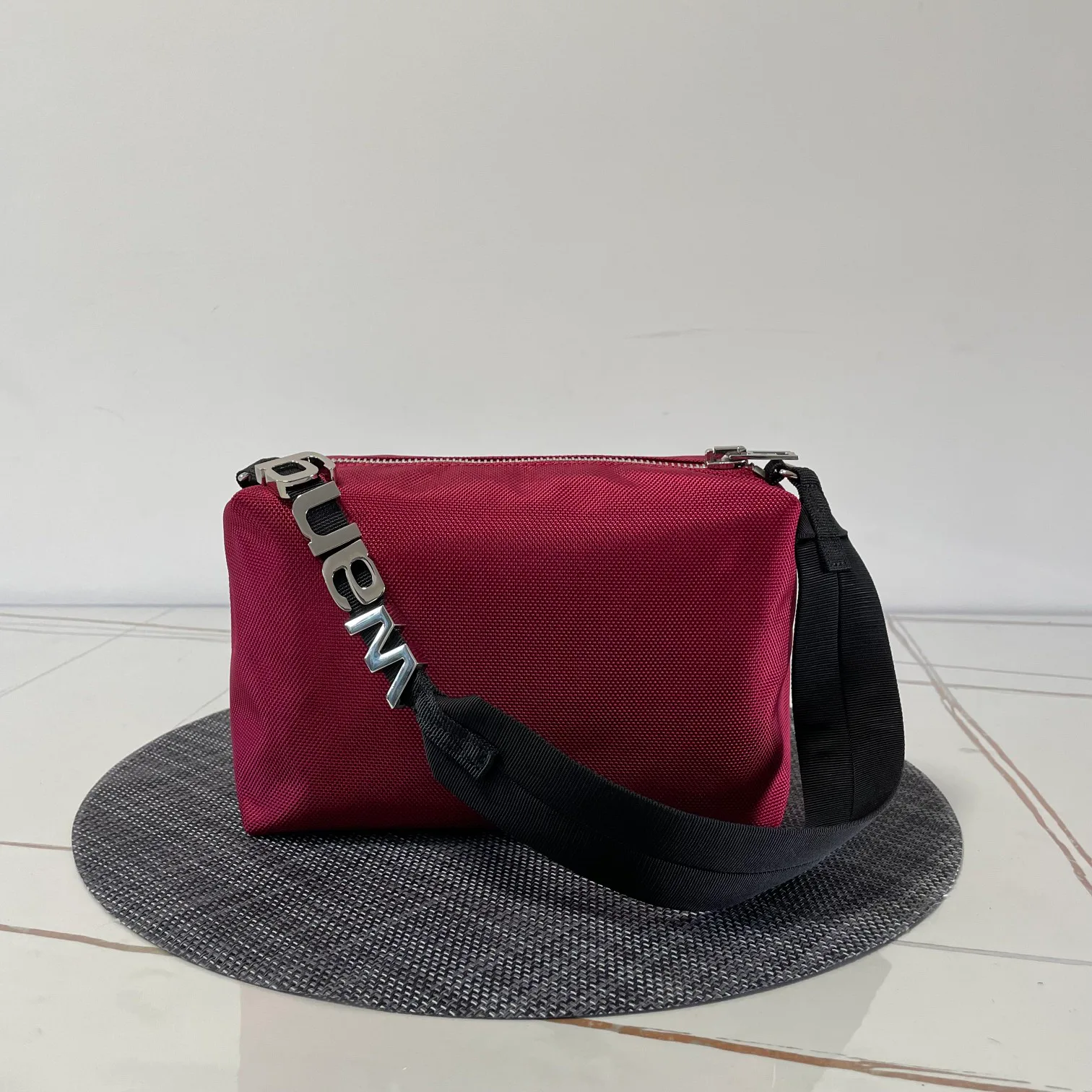 Классические Сумки Женские Alexander Wang 11606335