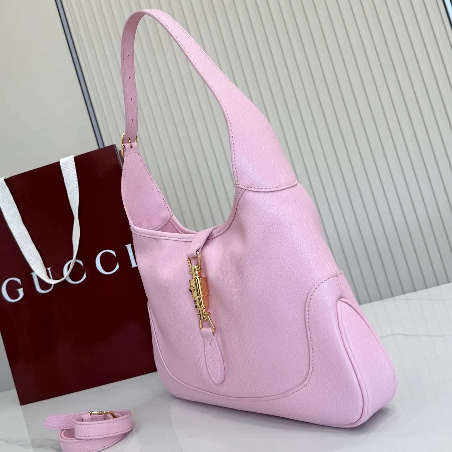 Классические Сумки Женские Gucci 17243050