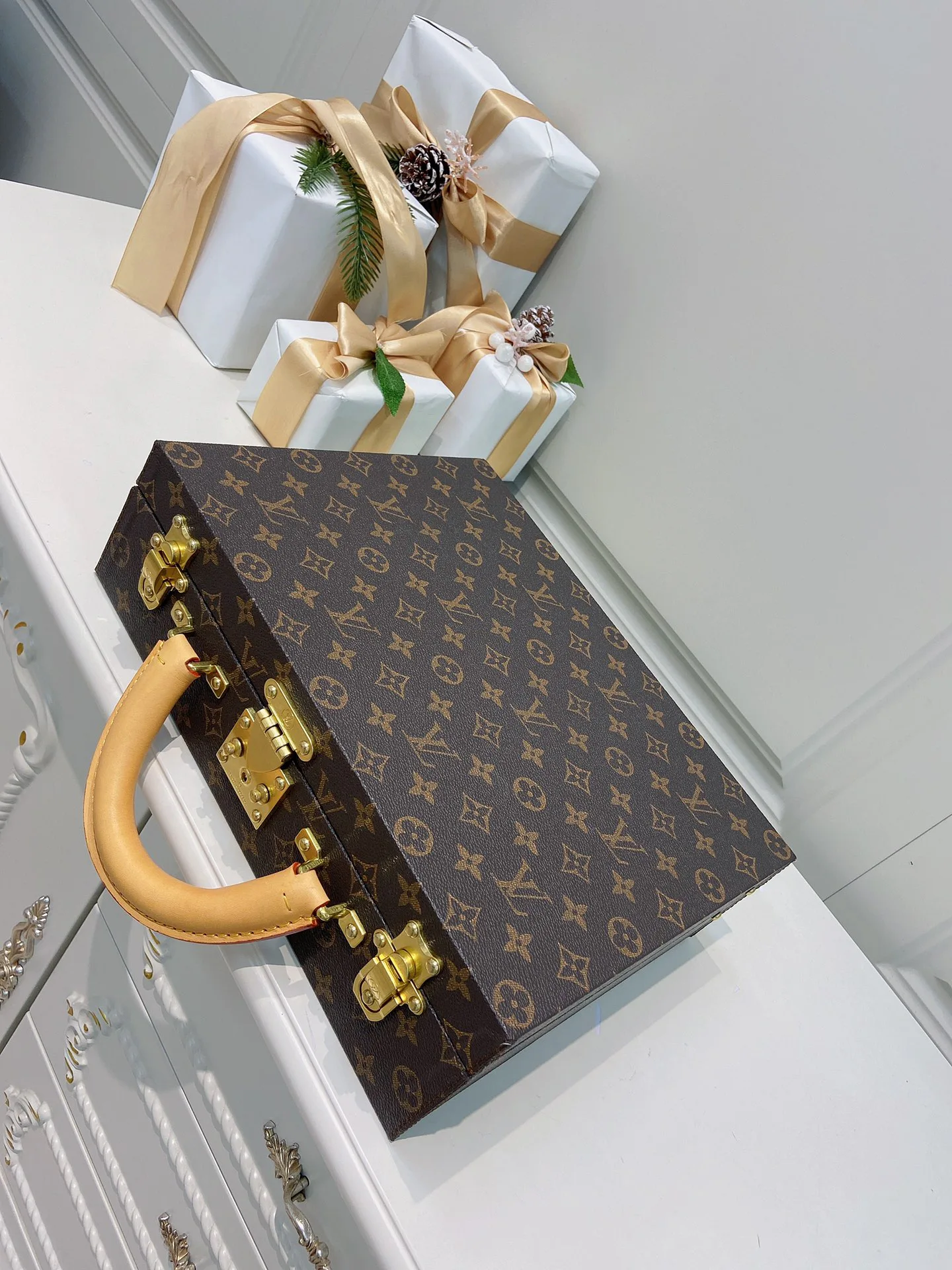 Классические Сумки Женские Louis Vuitton 11451434