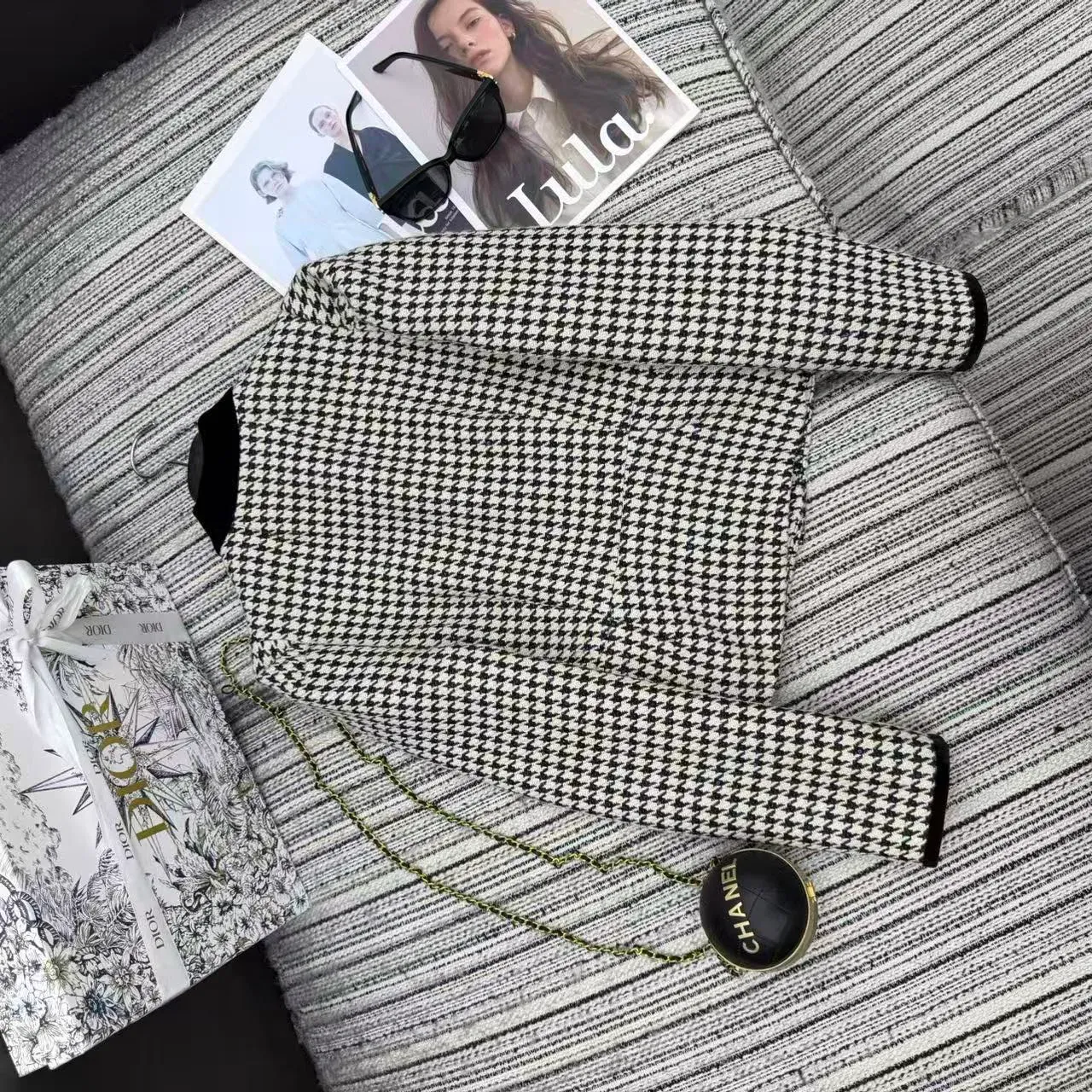 Куртки И Пуховики Женские Christian Dior 238792