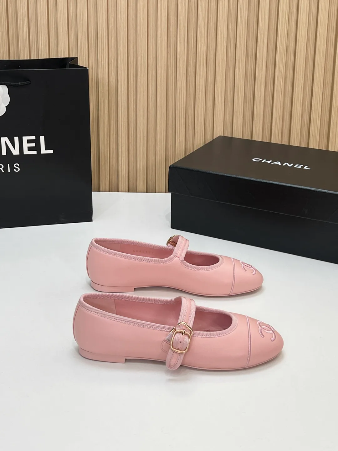 Туфли Женские Chanel 19271191