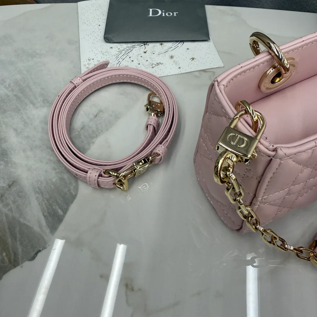 Классические Сумки Женские Christian Dior 12594833
