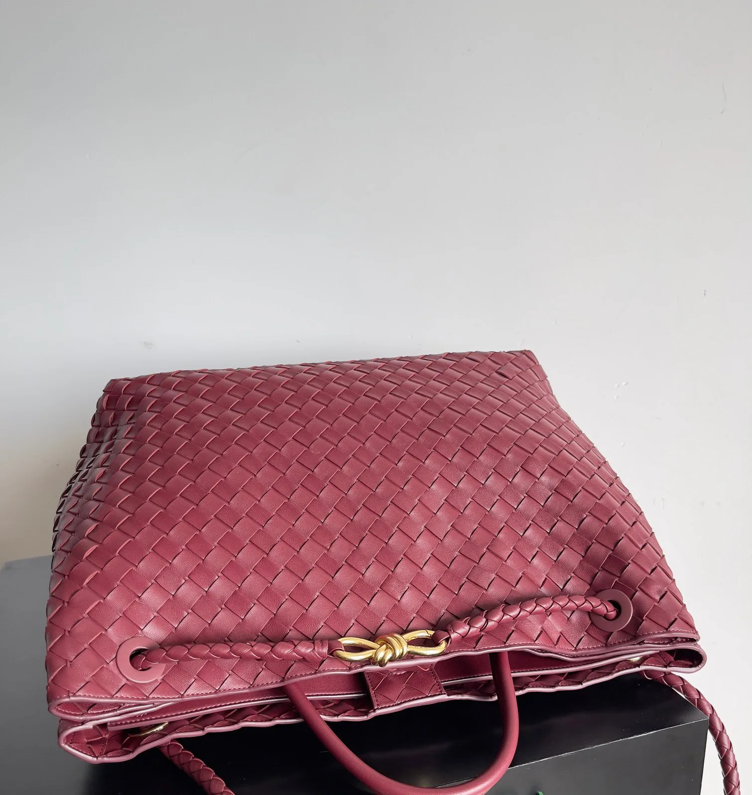 Классические Сумки Женские Bottega Veneta 17972837