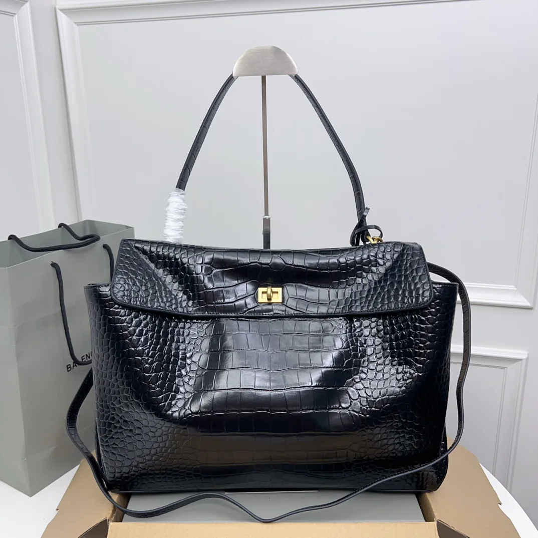 Классические Сумки Женские Balenciaga 11872219
