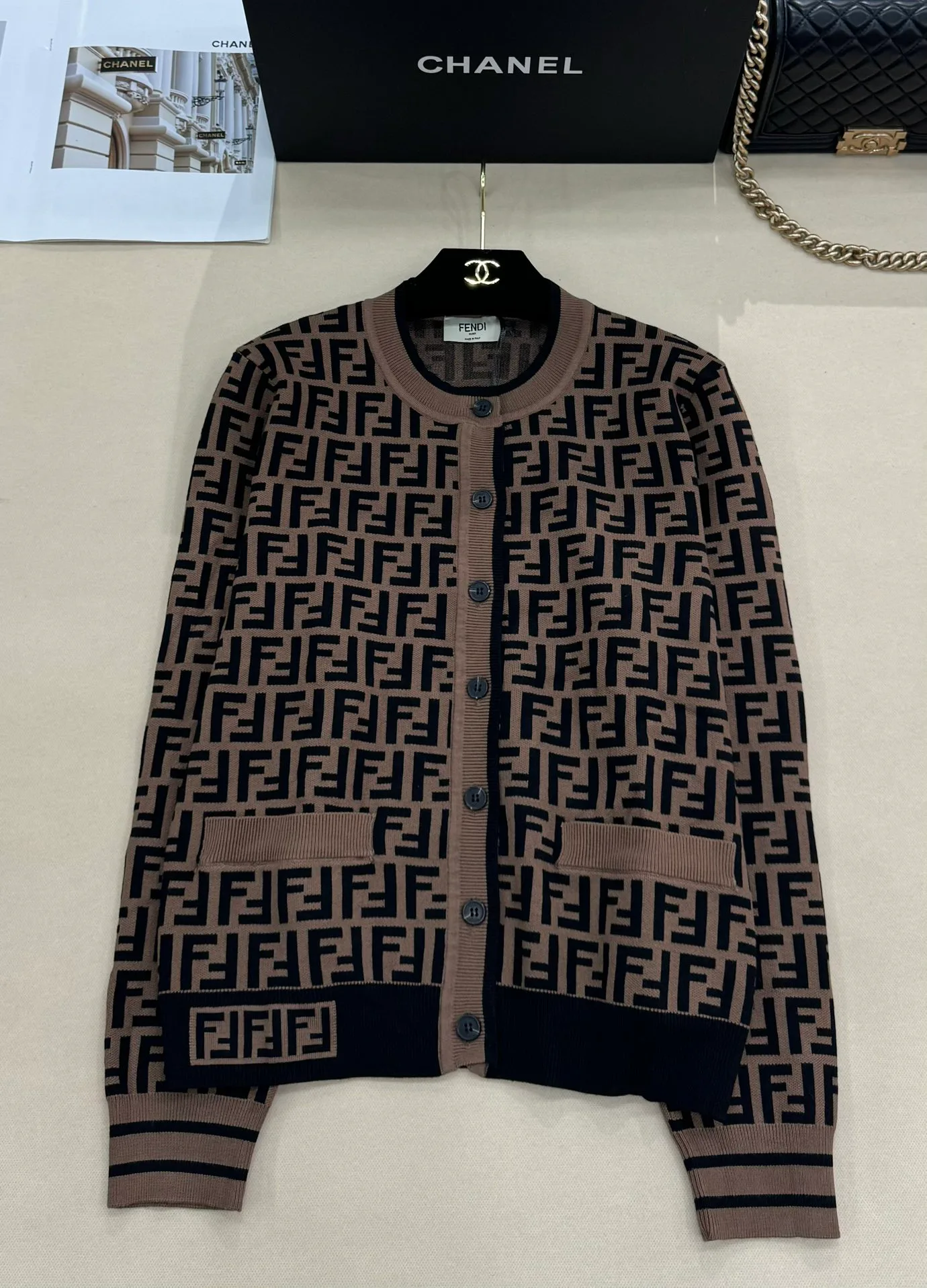 Джемперы И Свитеры Женские Fendi 17889026
