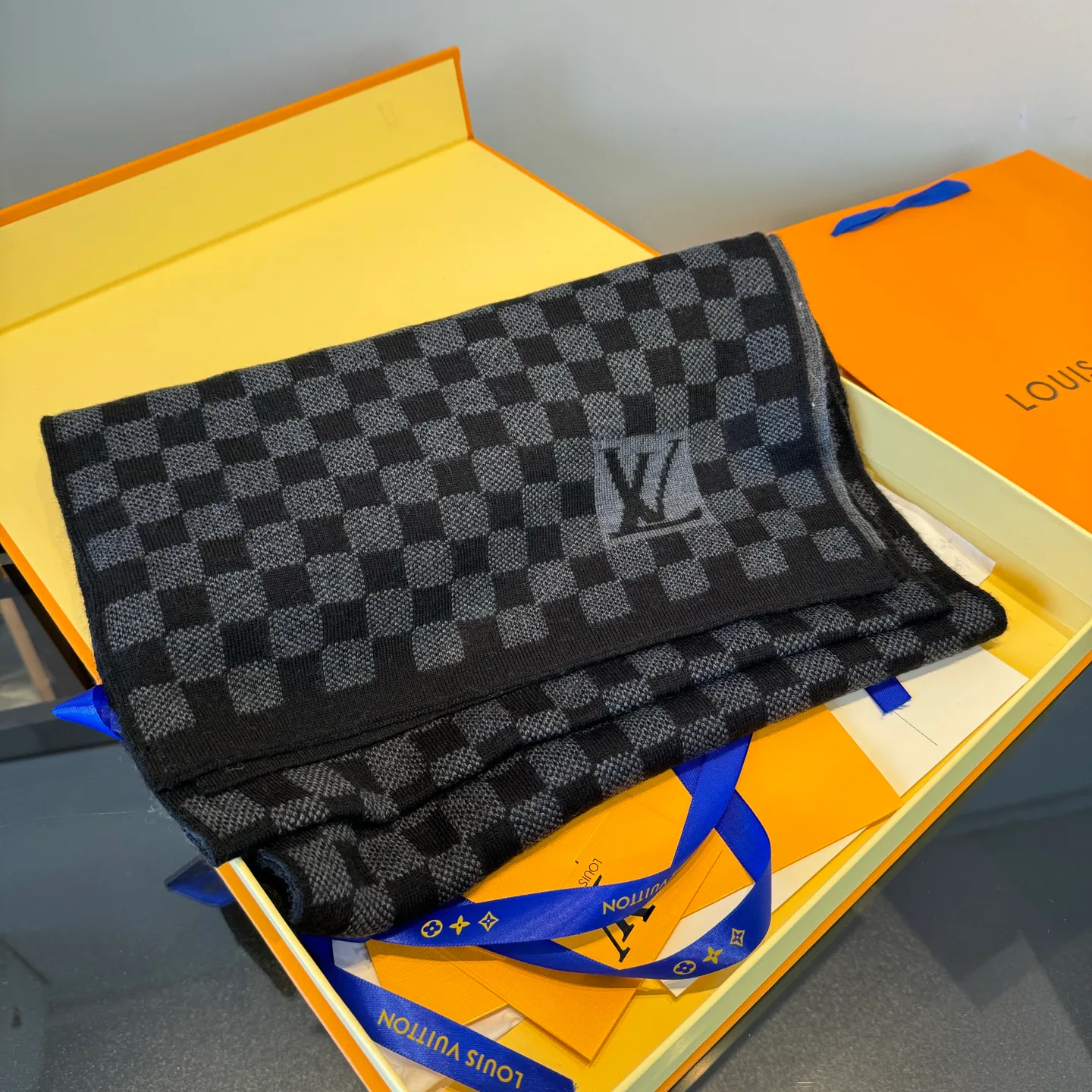 Шарфы Louis Vuitton 5073801
