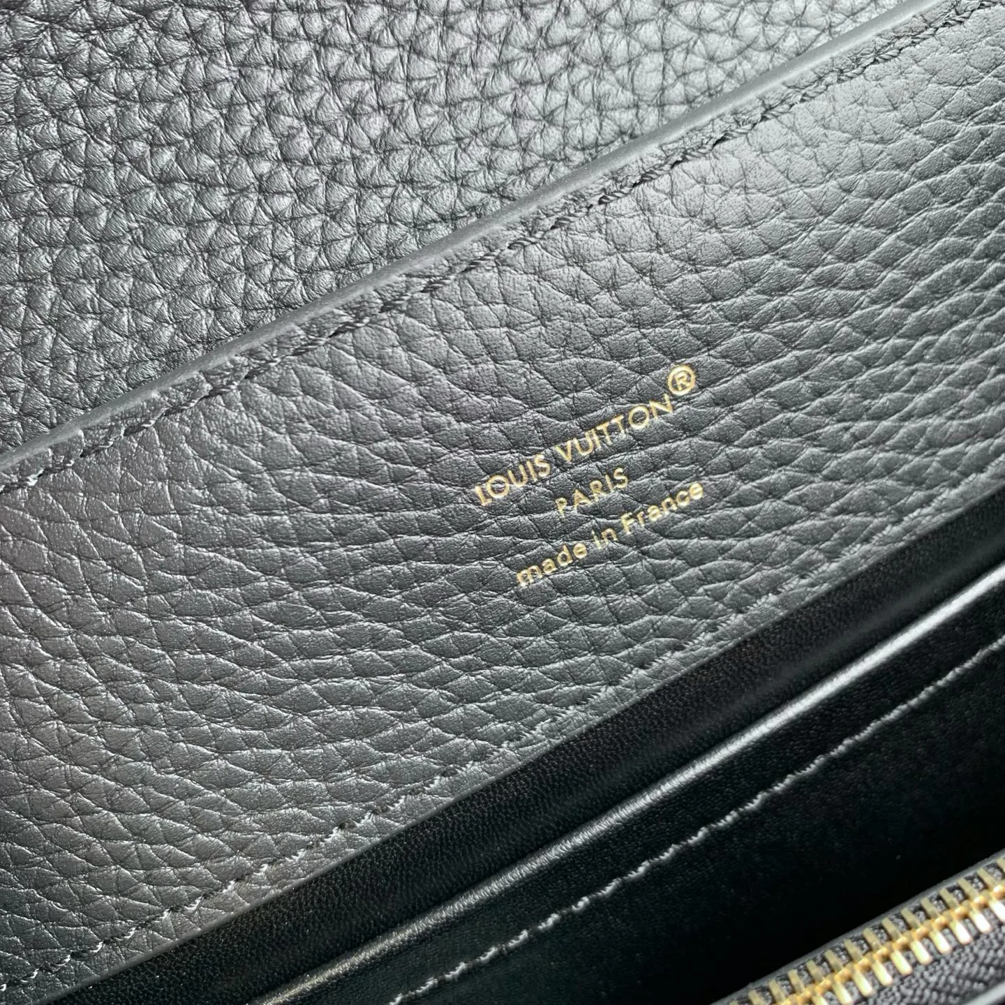 Классические Сумки Женские Louis Vuitton 18147535
