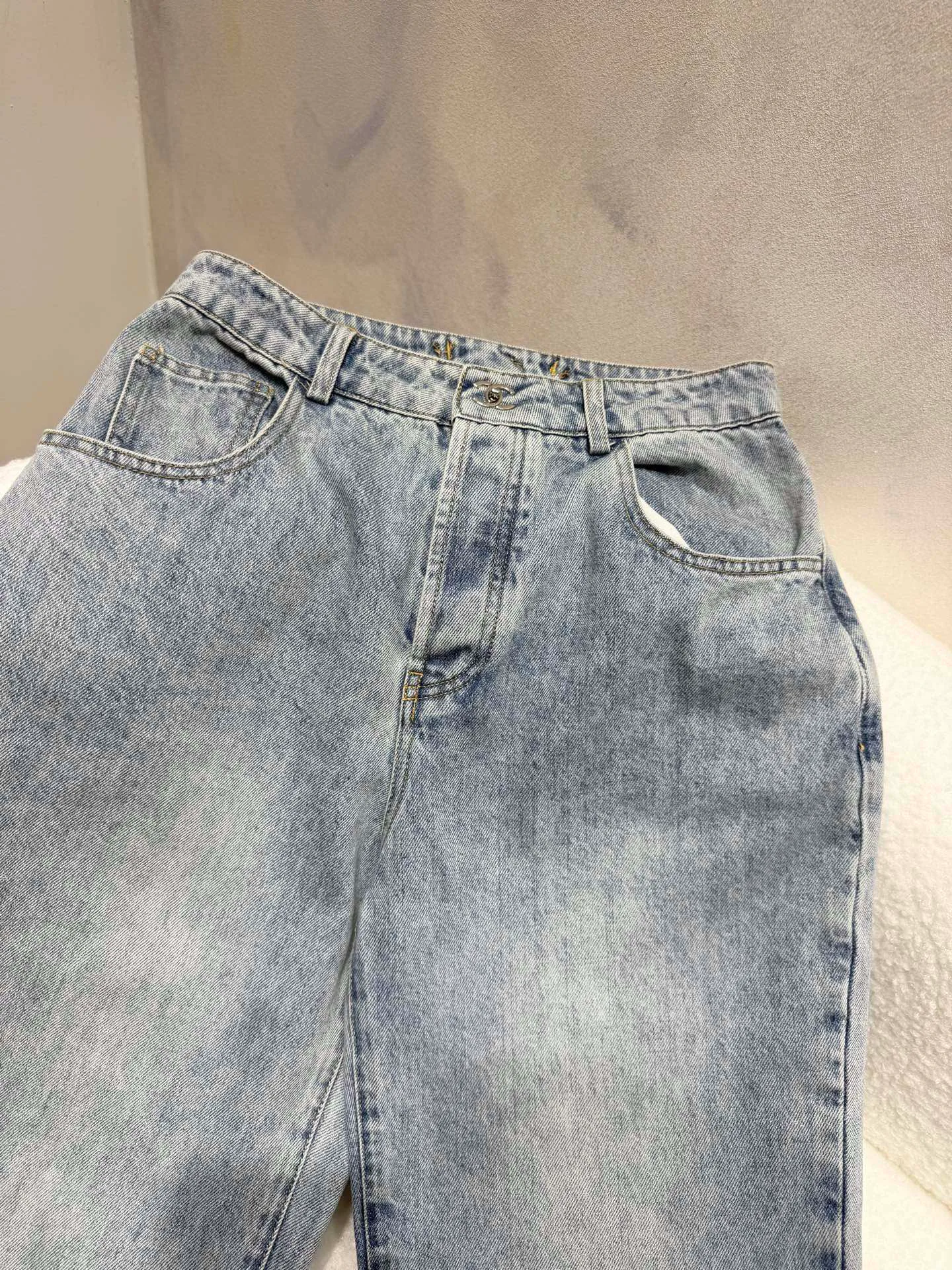 Джинсы Женские Chanel 11638564