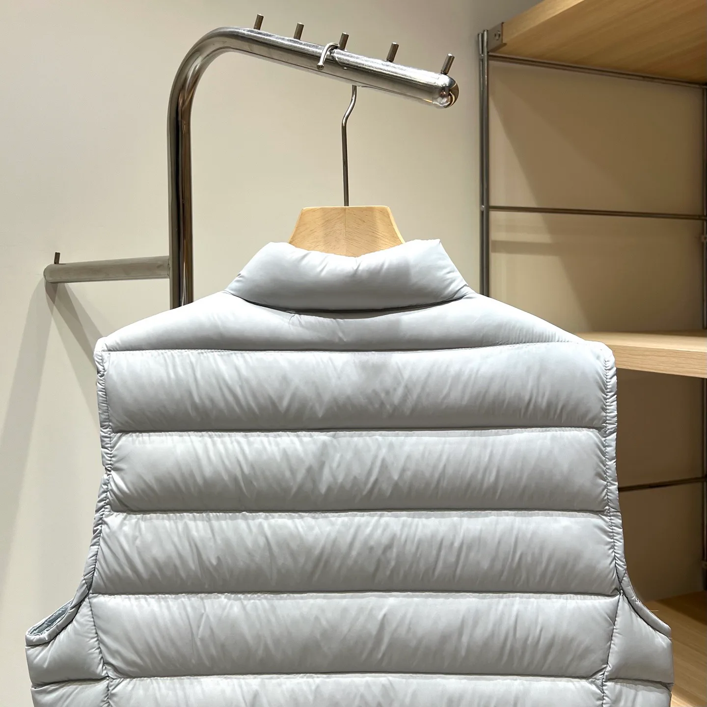 Жилеты Женские Moncler 18110908