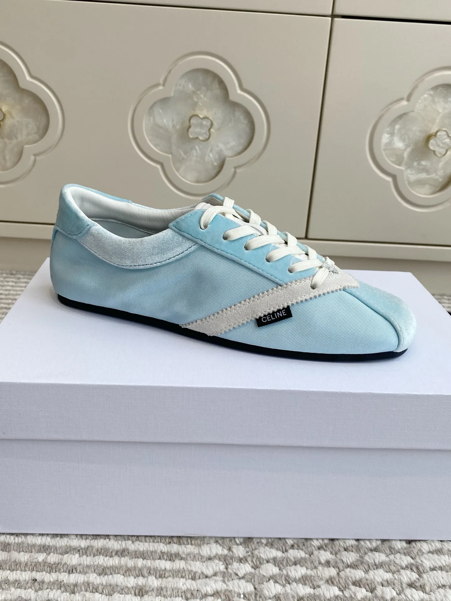 Кроссовки Женские Celine 13351340