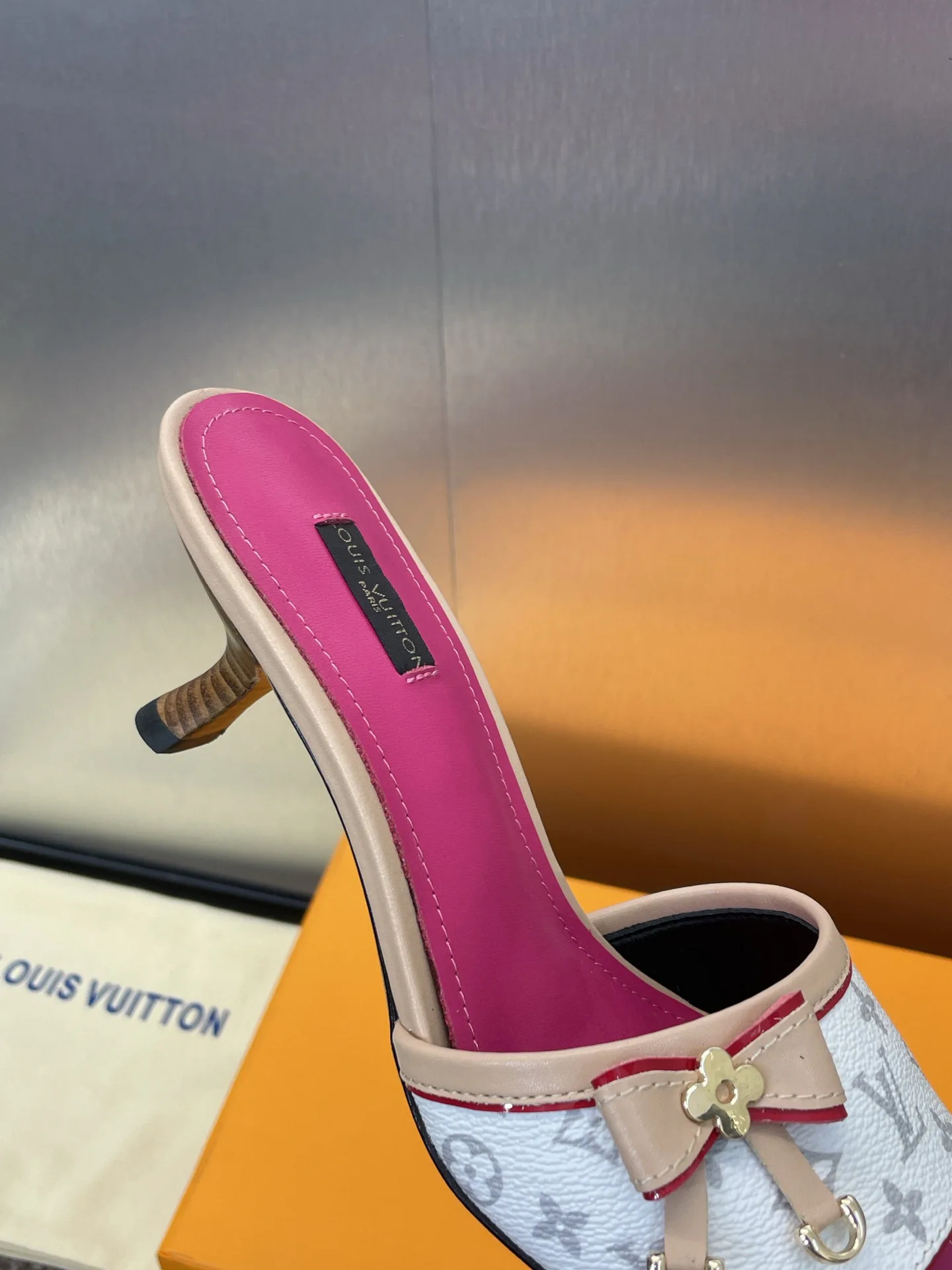 Босоножки Женские Louis Vuitton 36319