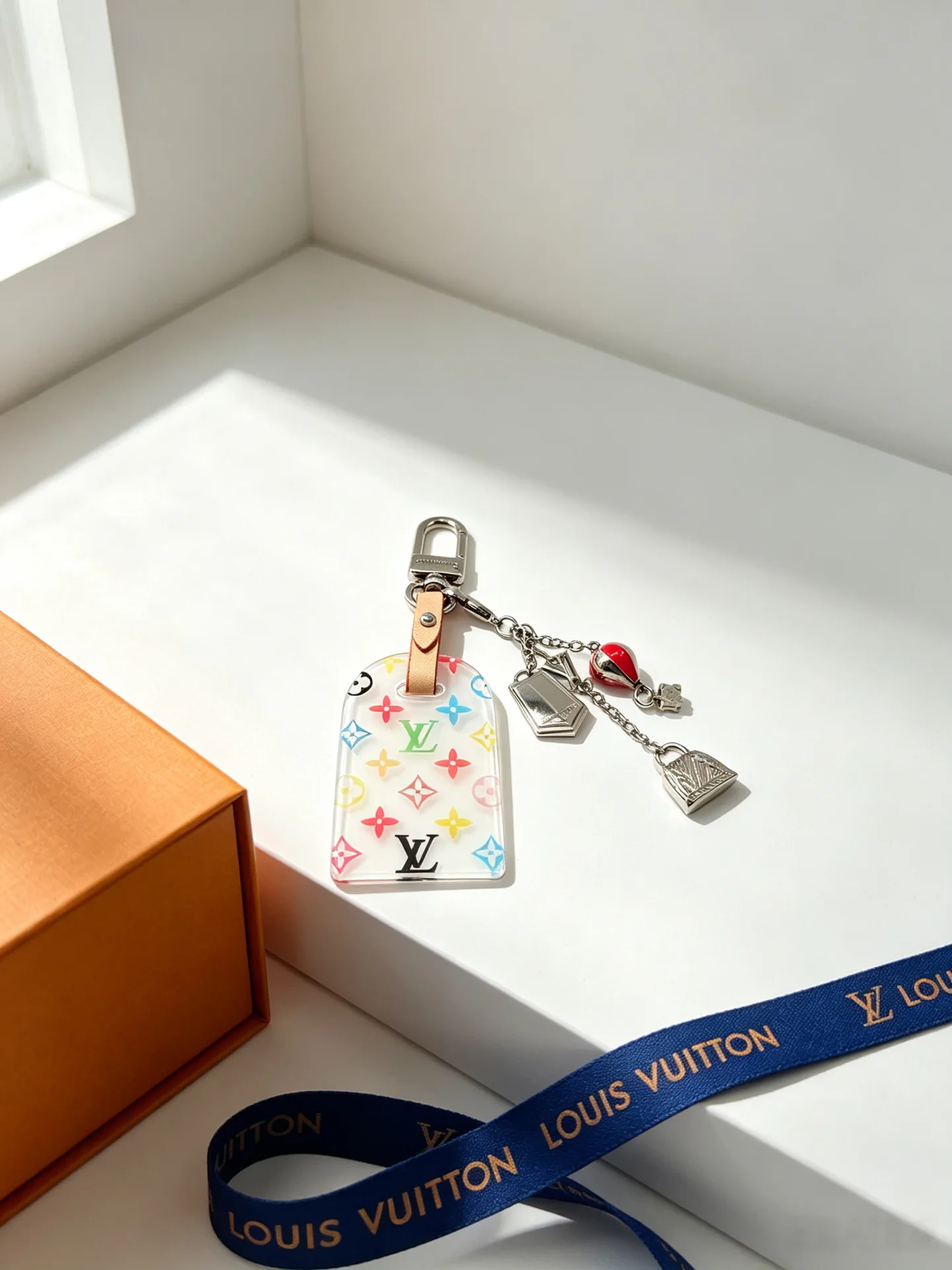 Ключницы Louis Vuitton 17922652
