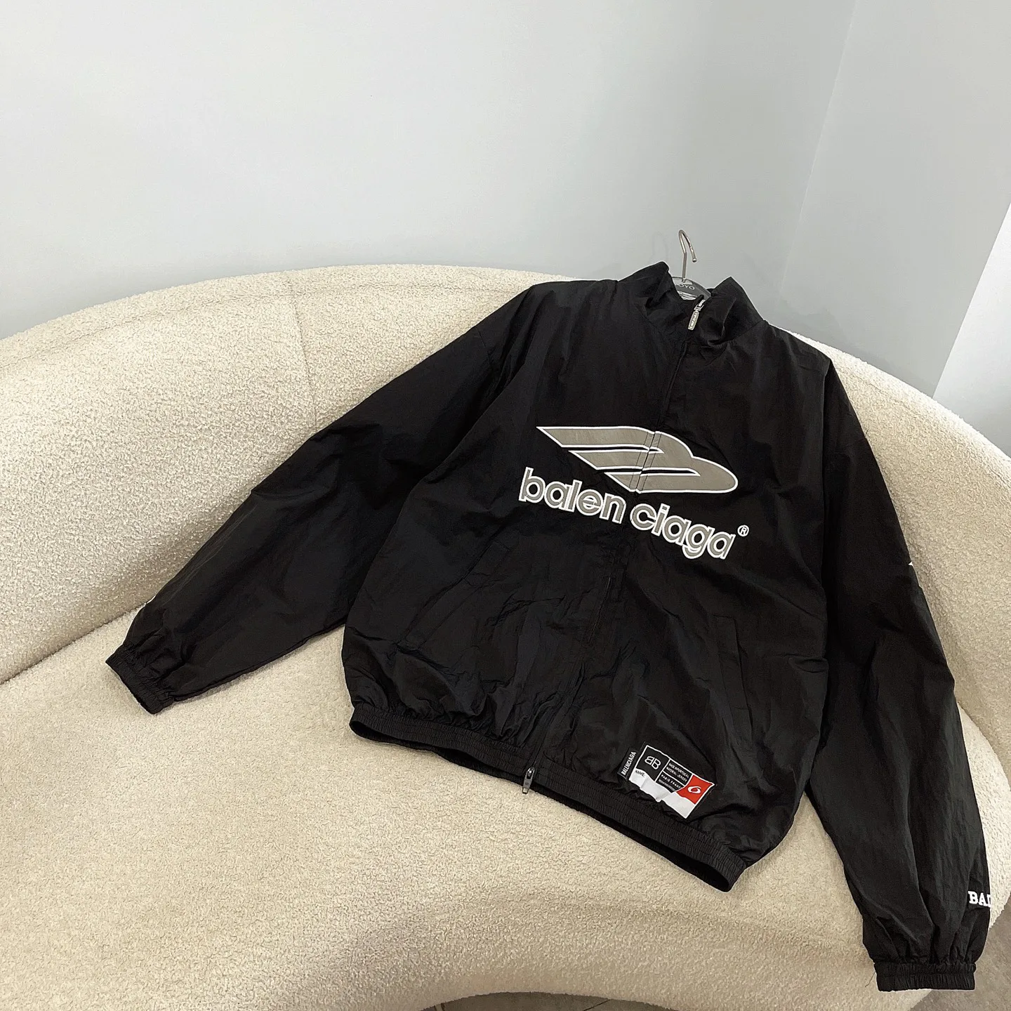 Спортивные Костюмы Женские Balenciaga 11960187