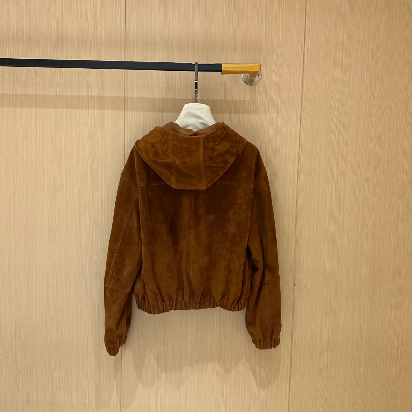 Кожаные Куртки И Дублёнки Женские Miu Miu 13458780