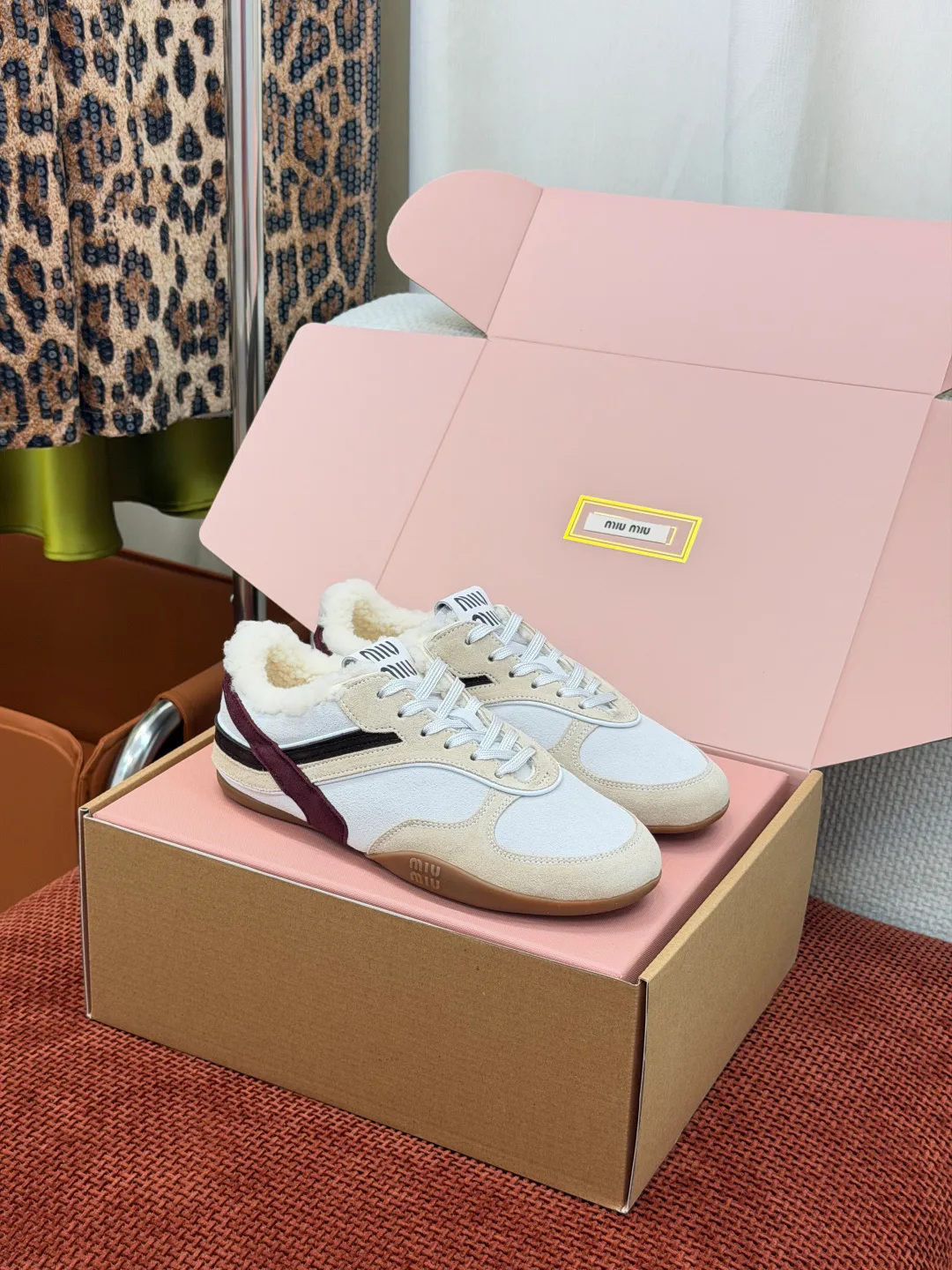 Кроссовки Женские Miu Miu 19655426