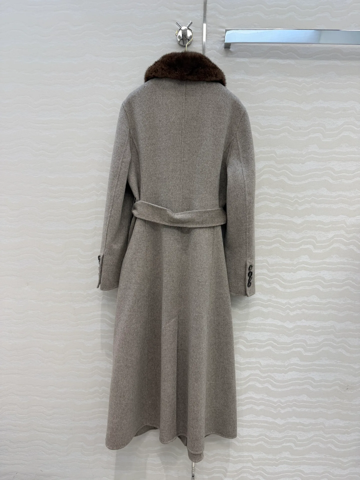 Пальто Женские Loro Piana 18601553