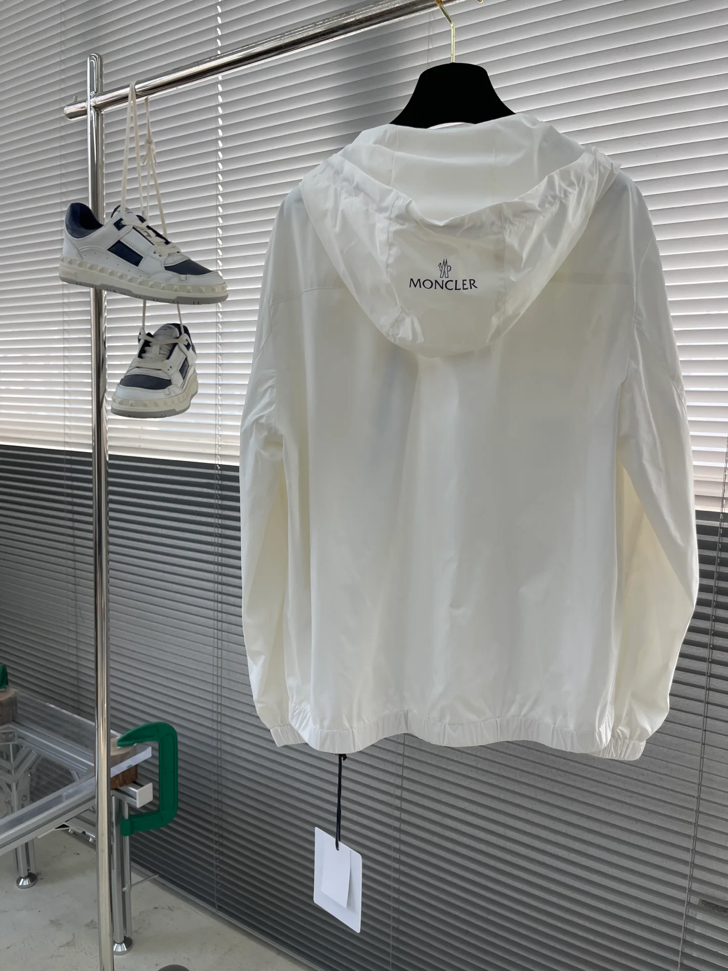 Куртки И Пуховики Мужские Moncler 9596379