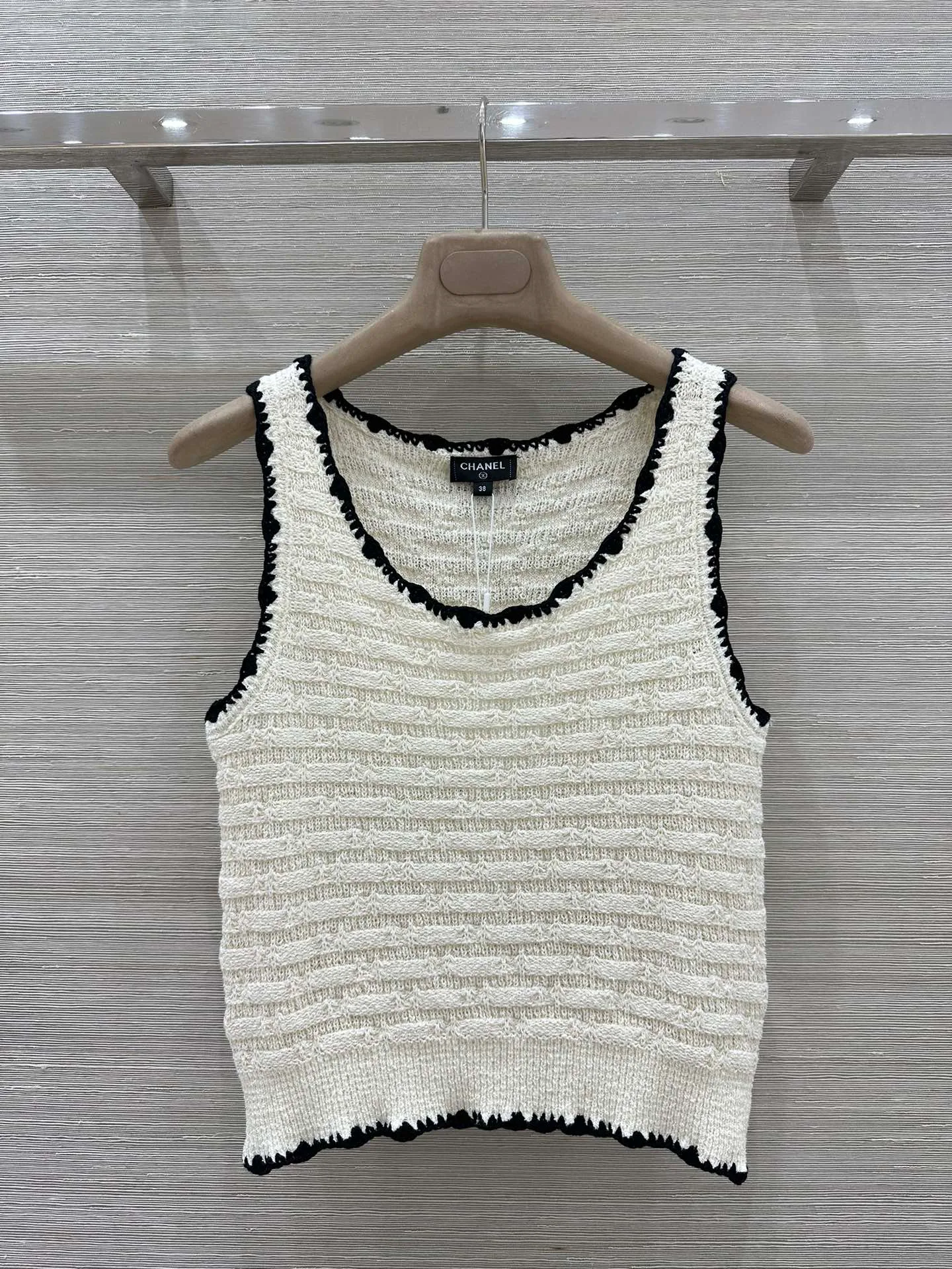 Жилеты Женские Chanel 9737971