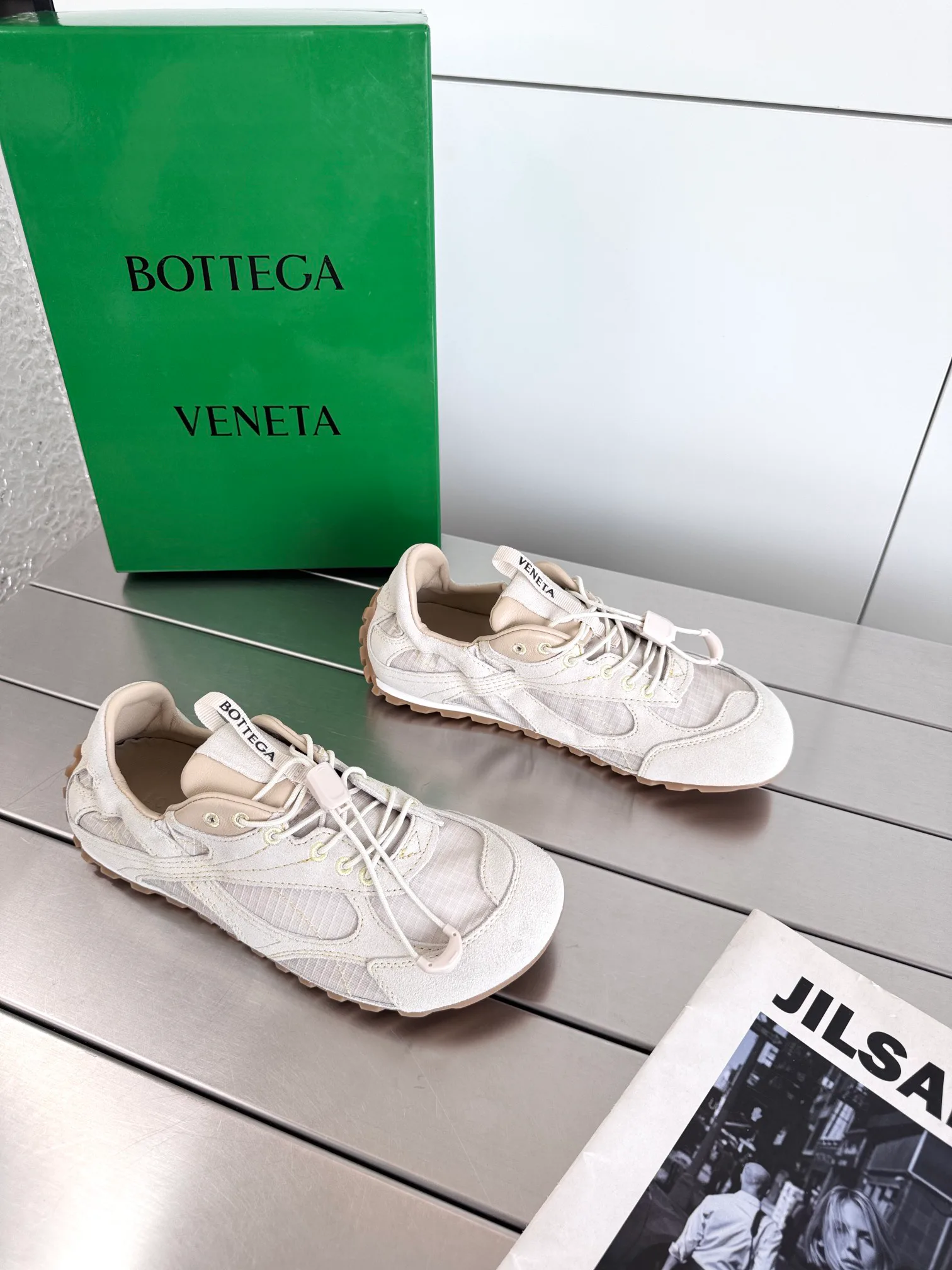Кроссовки Женские Bottega Veneta 11911491