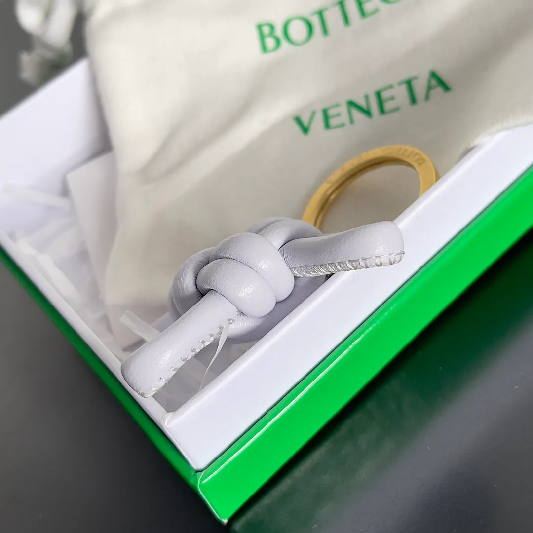 Ключницы Bottega Veneta 595665