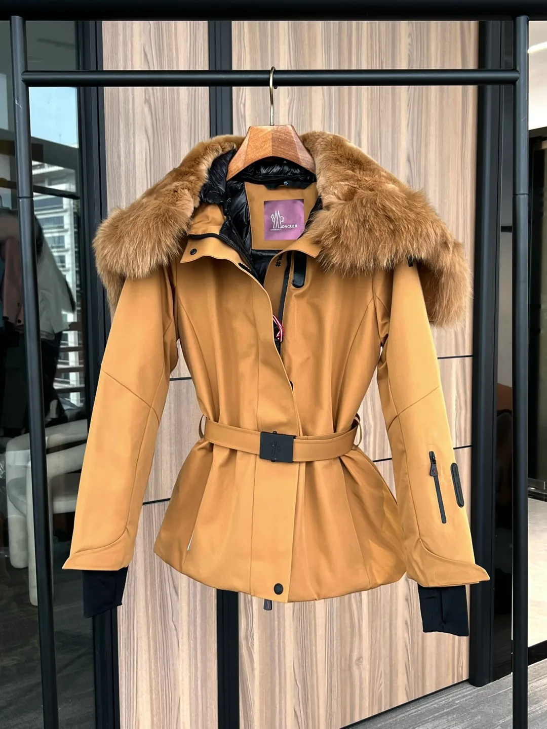 Куртки И Пуховики Женские Moncler 227394