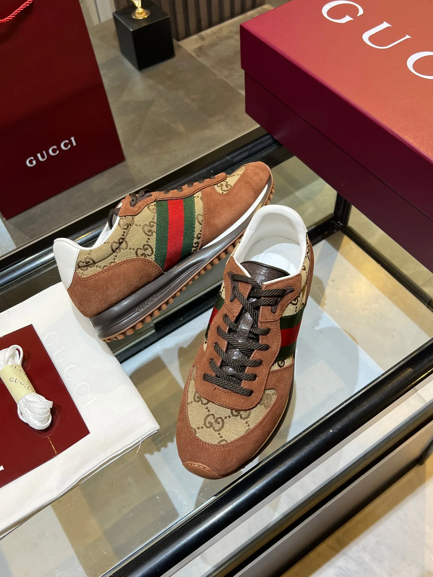 Кроссовки Женские Gucci 1257929