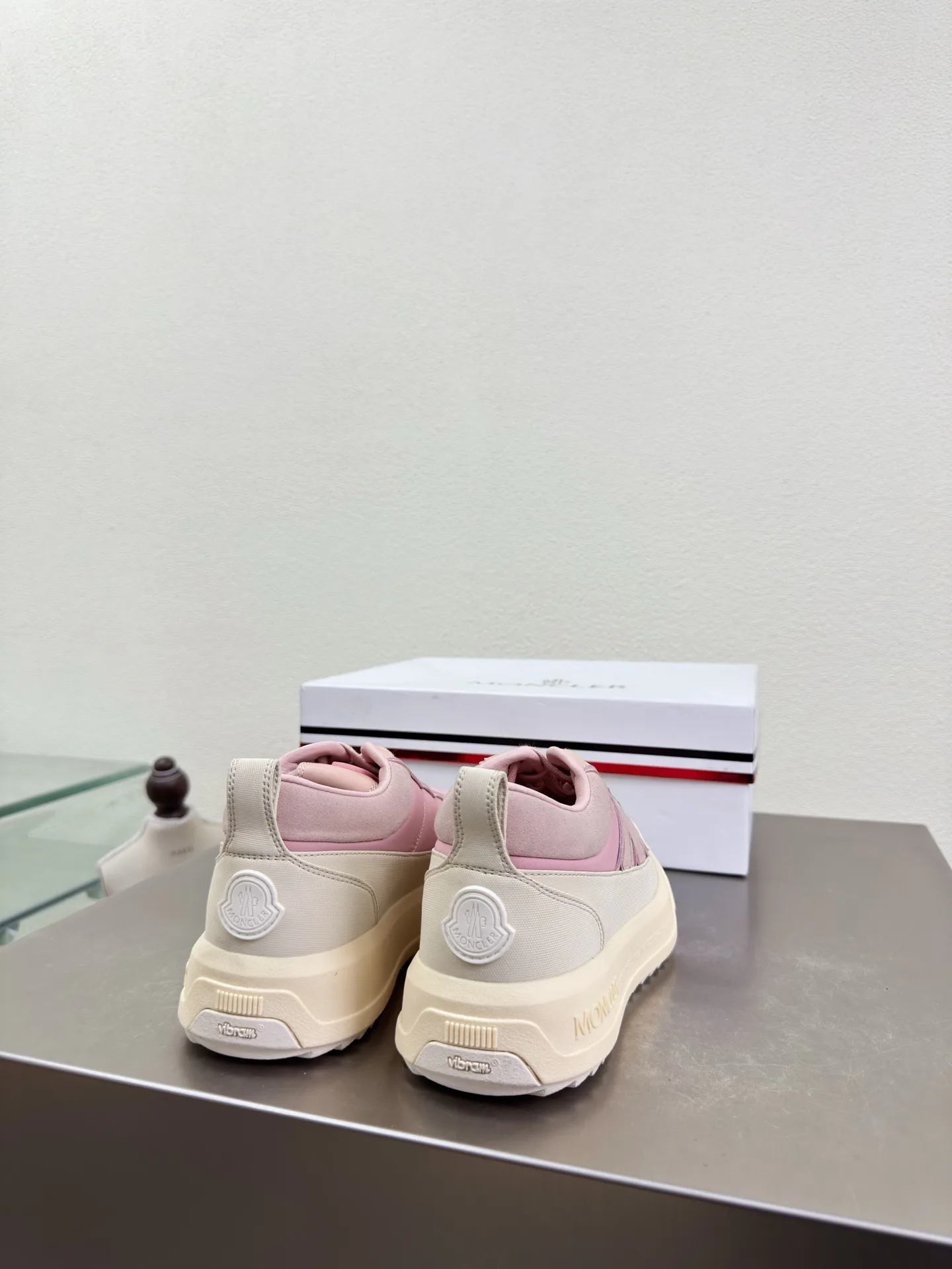 Кроссовки Женские Moncler 4339206