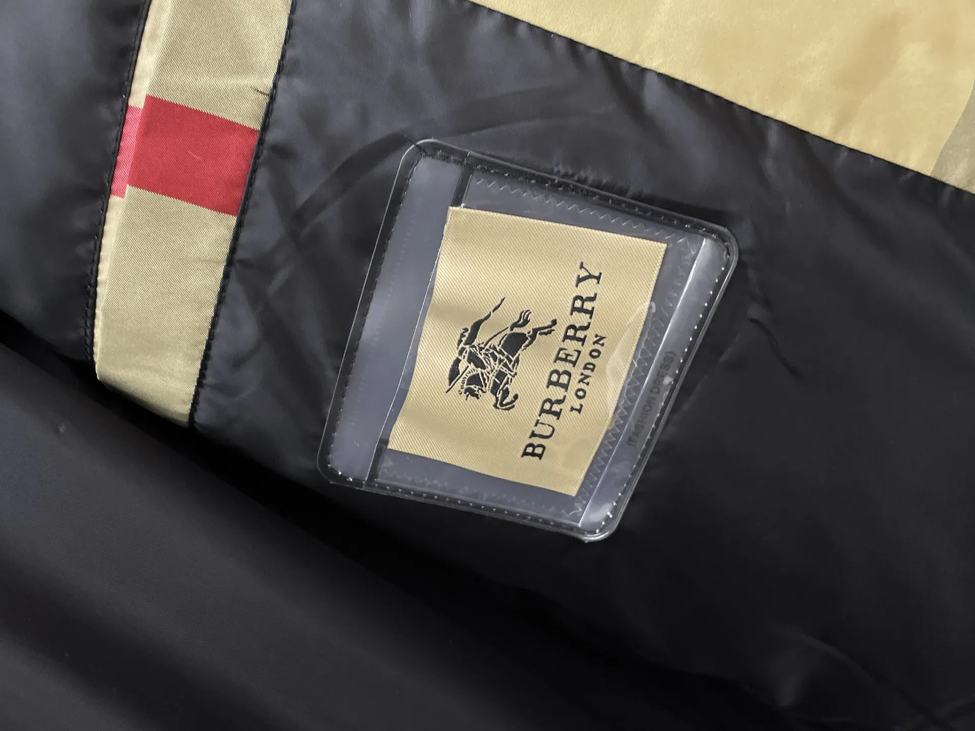 Куртки И Пуховики Женские Burberry 1858312