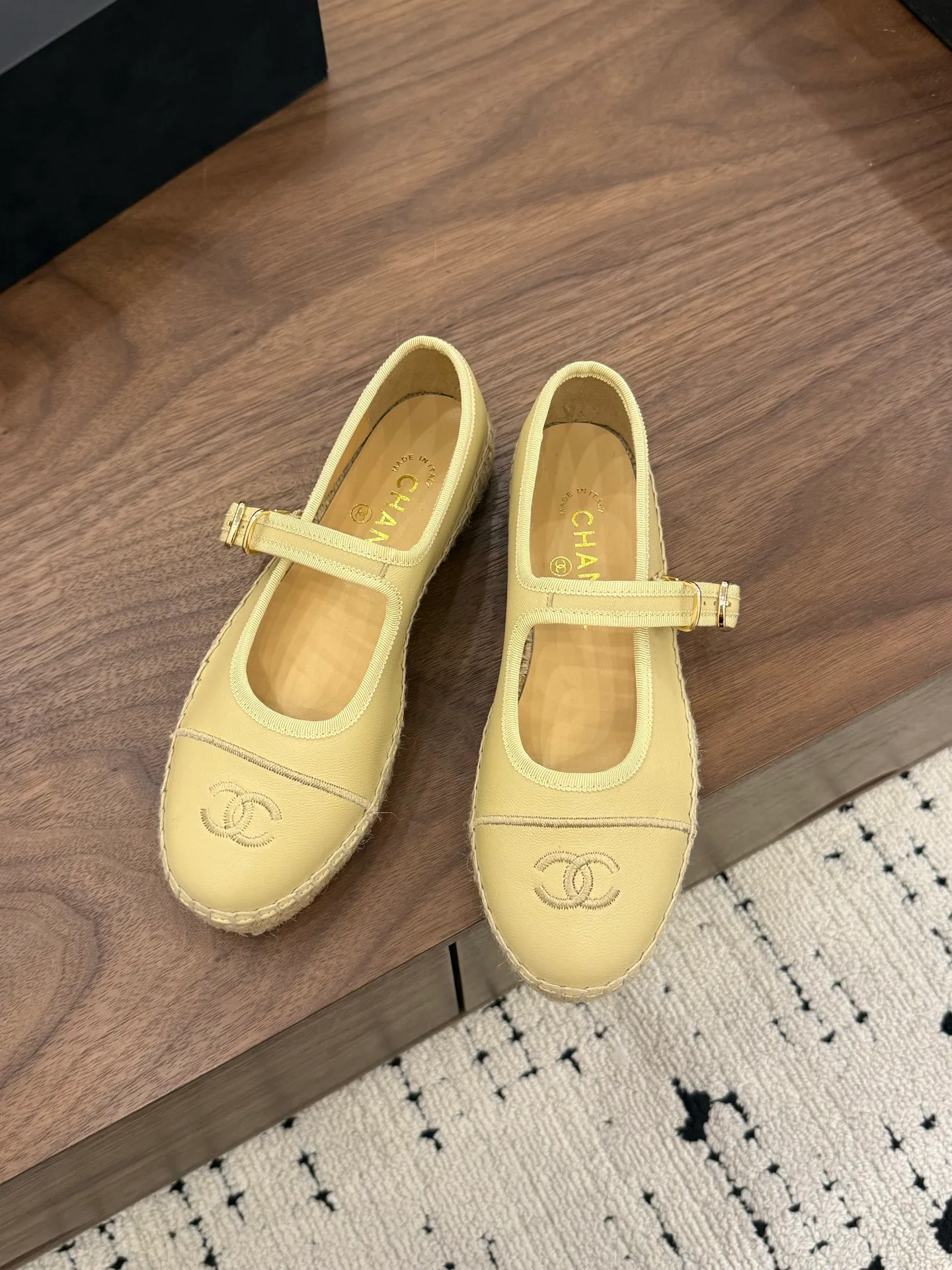 Туфли Женские Chanel 13294090