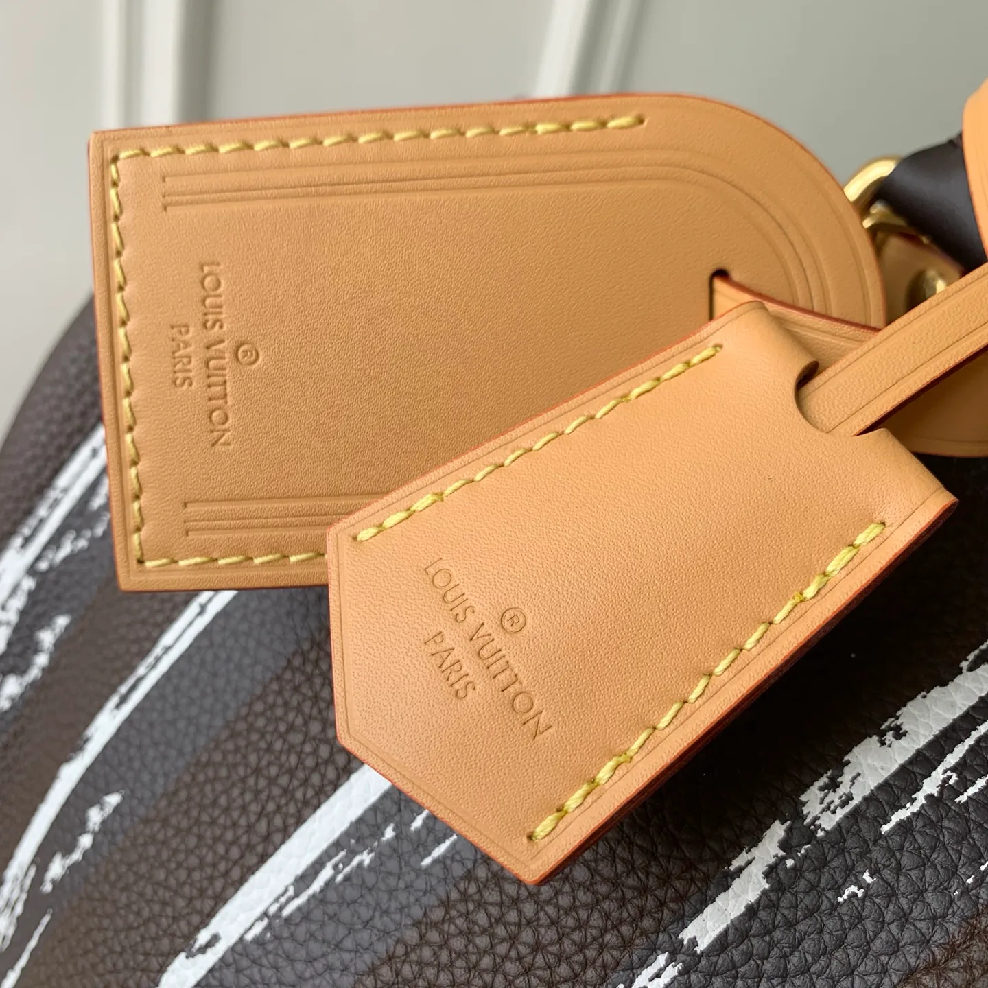 Классические Сумки Женские Louis Vuitton 18147545