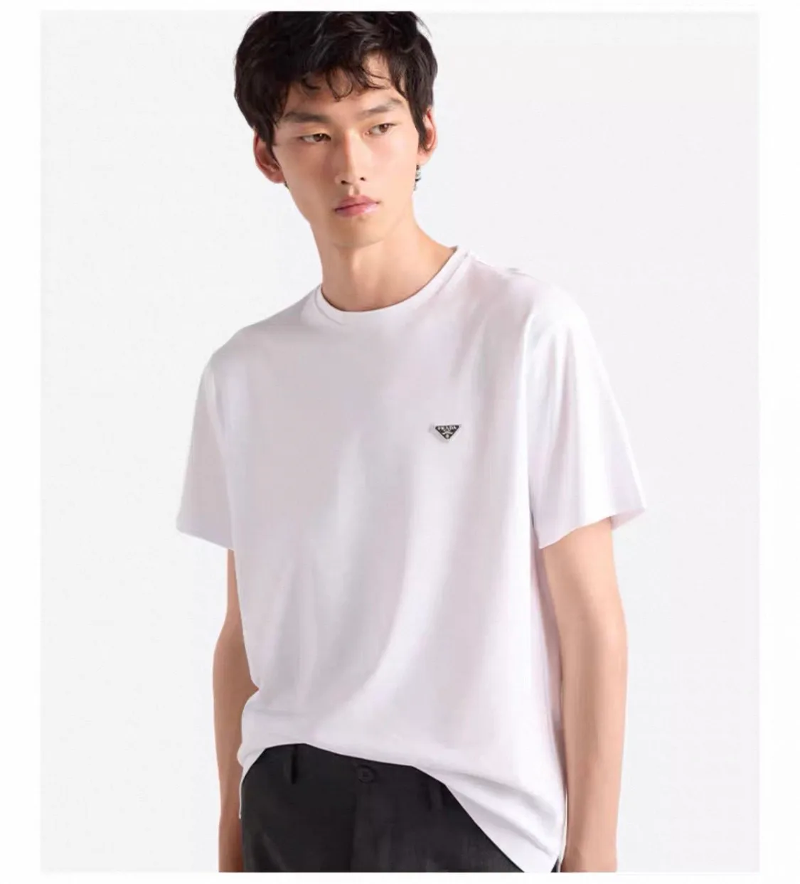 Футболки Женские Prada 11385447