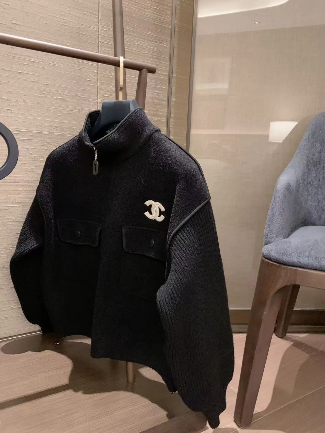 Куртки И Пуховики Женские Chanel 19056033