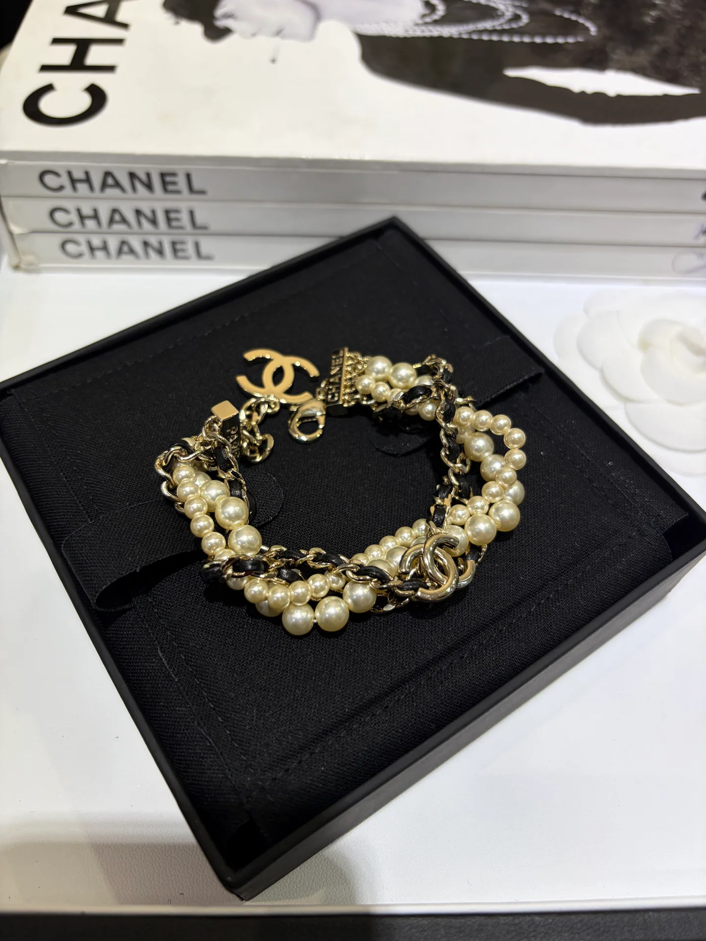 Бижутерия Chanel 410528