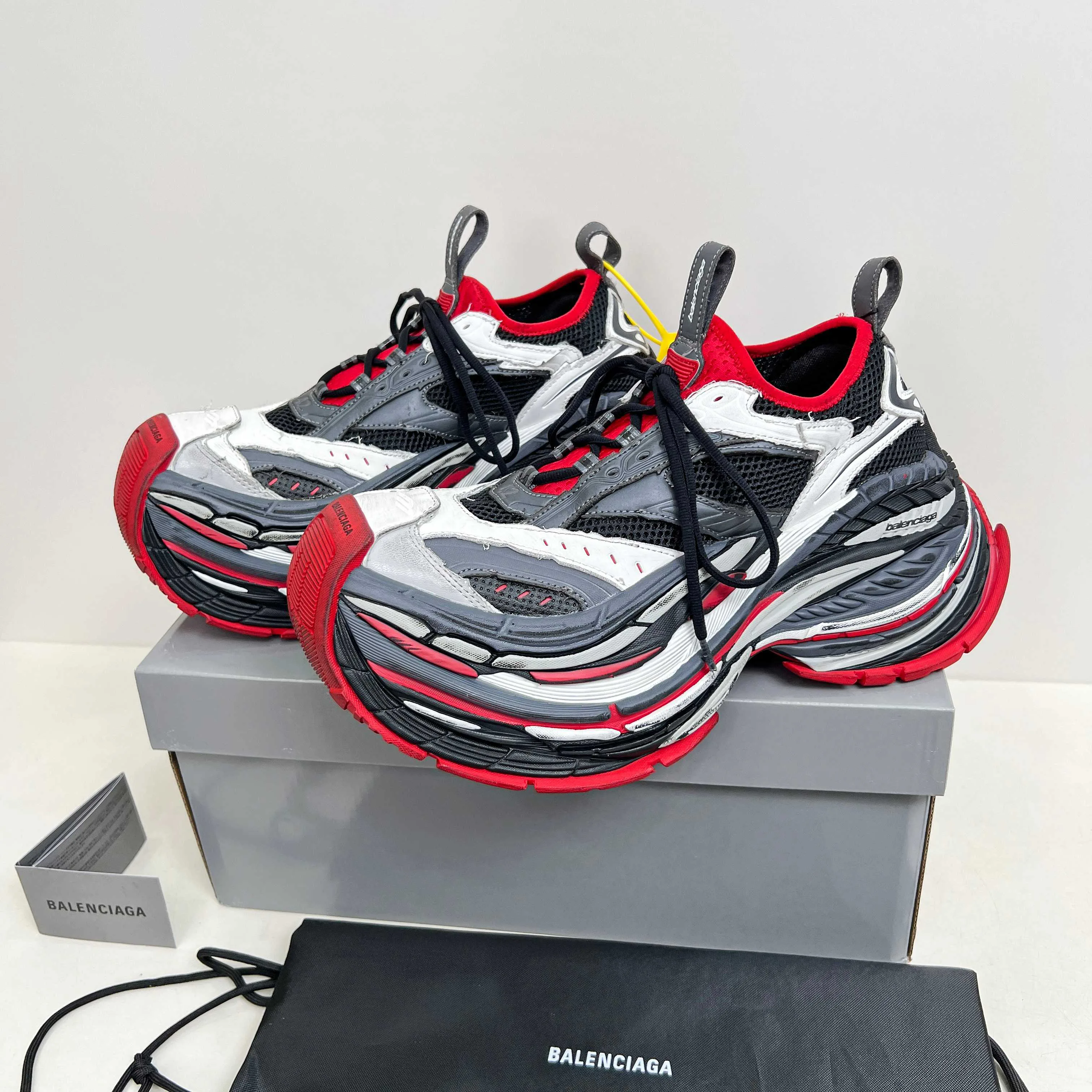Кроссовки Женские Balenciaga 6428100