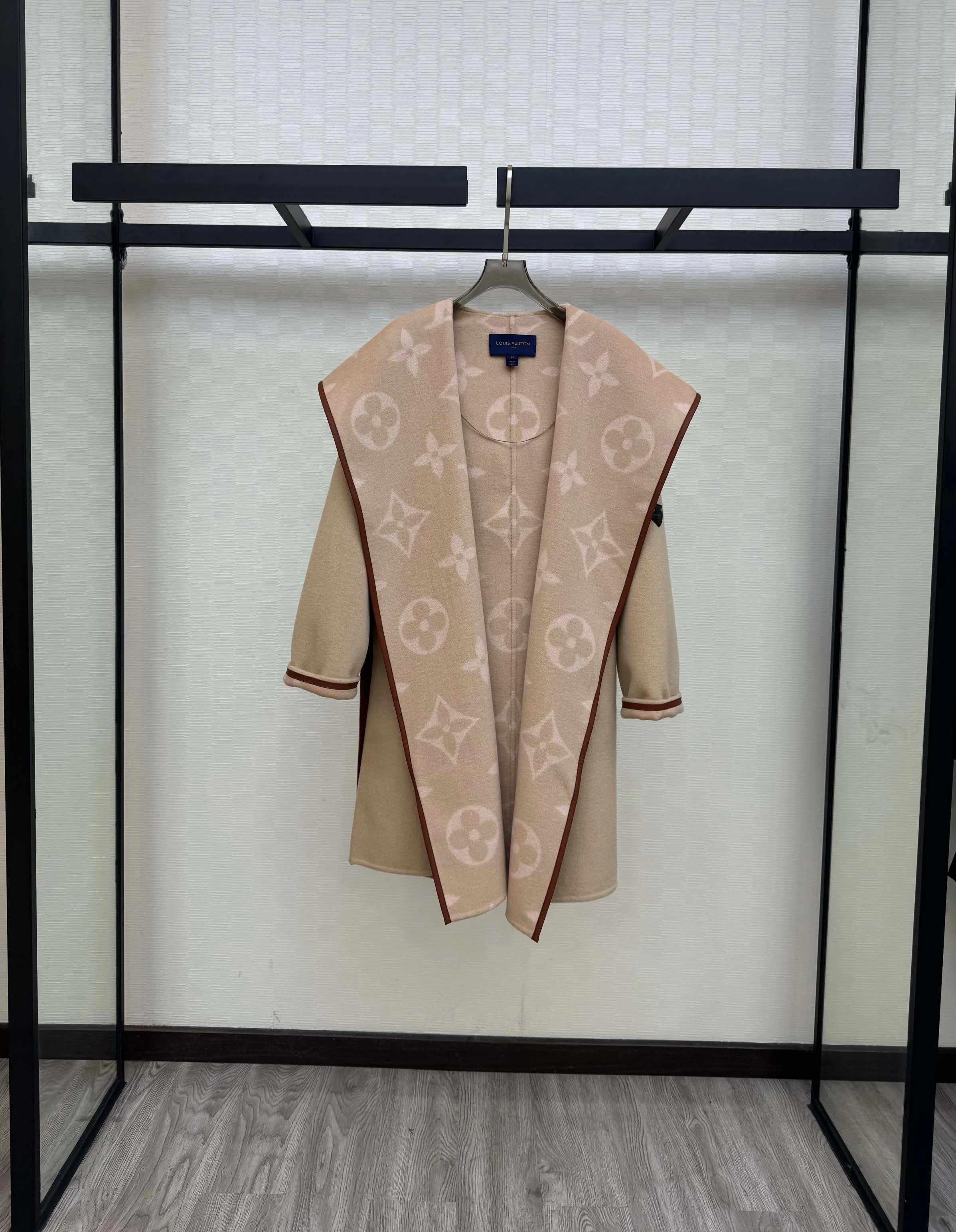 Пальто Женские Louis Vuitton 19800398