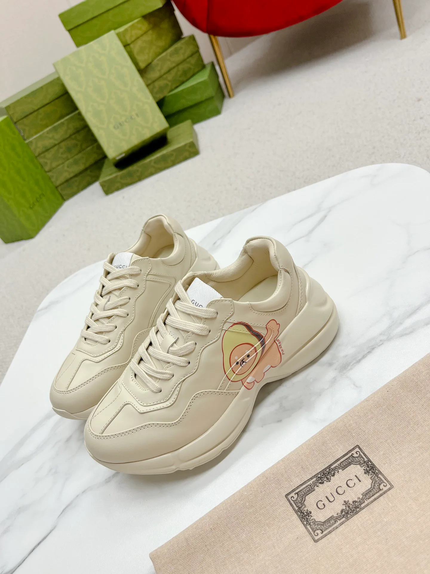 Кроссовки Женские Gucci 989690