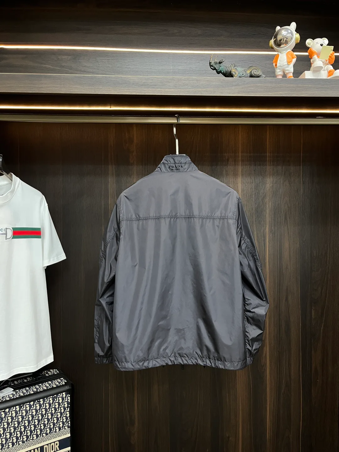 Куртки И Пуховики Мужские Prada 11386067