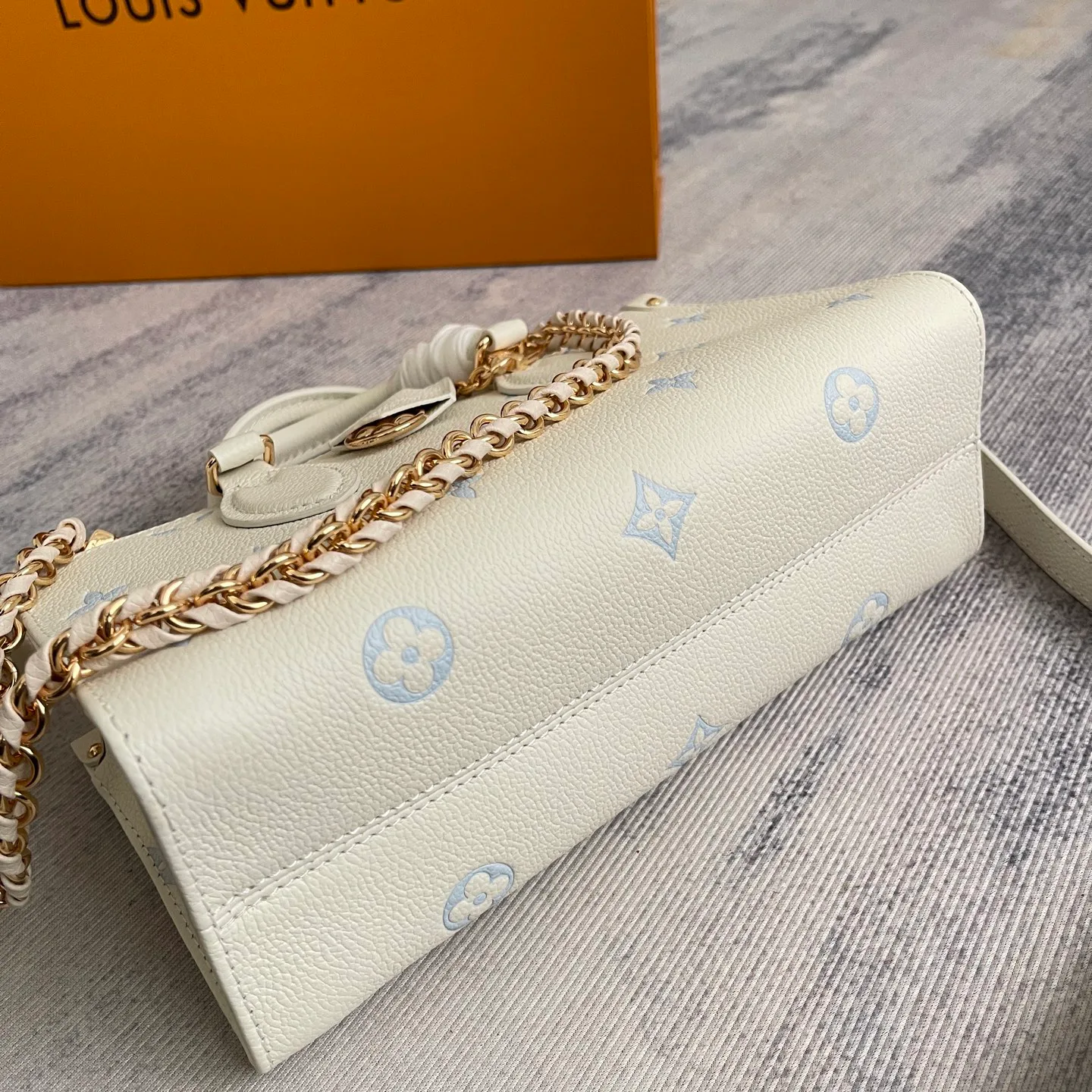 Классические Сумки Женские Louis Vuitton 2995976