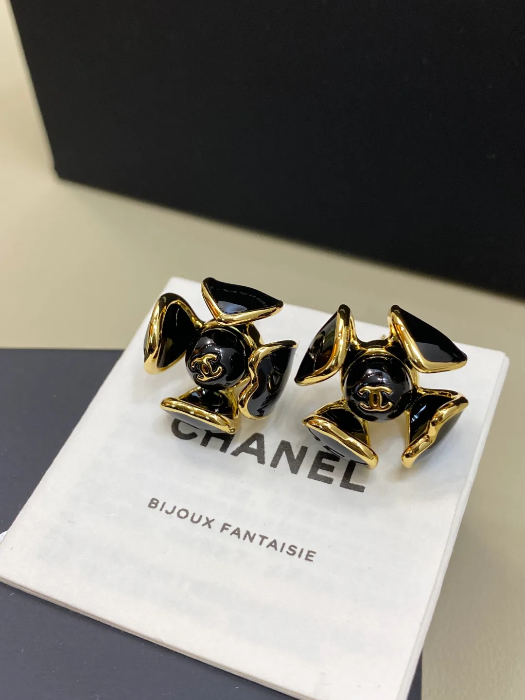Бижутерия Chanel 17229327