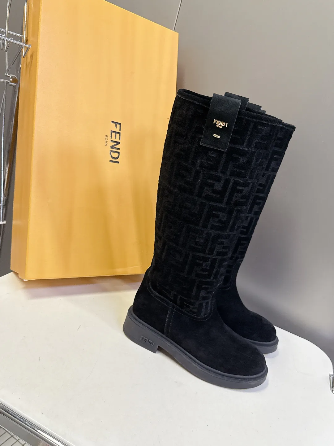 Сапоги Женские Fendi 139384