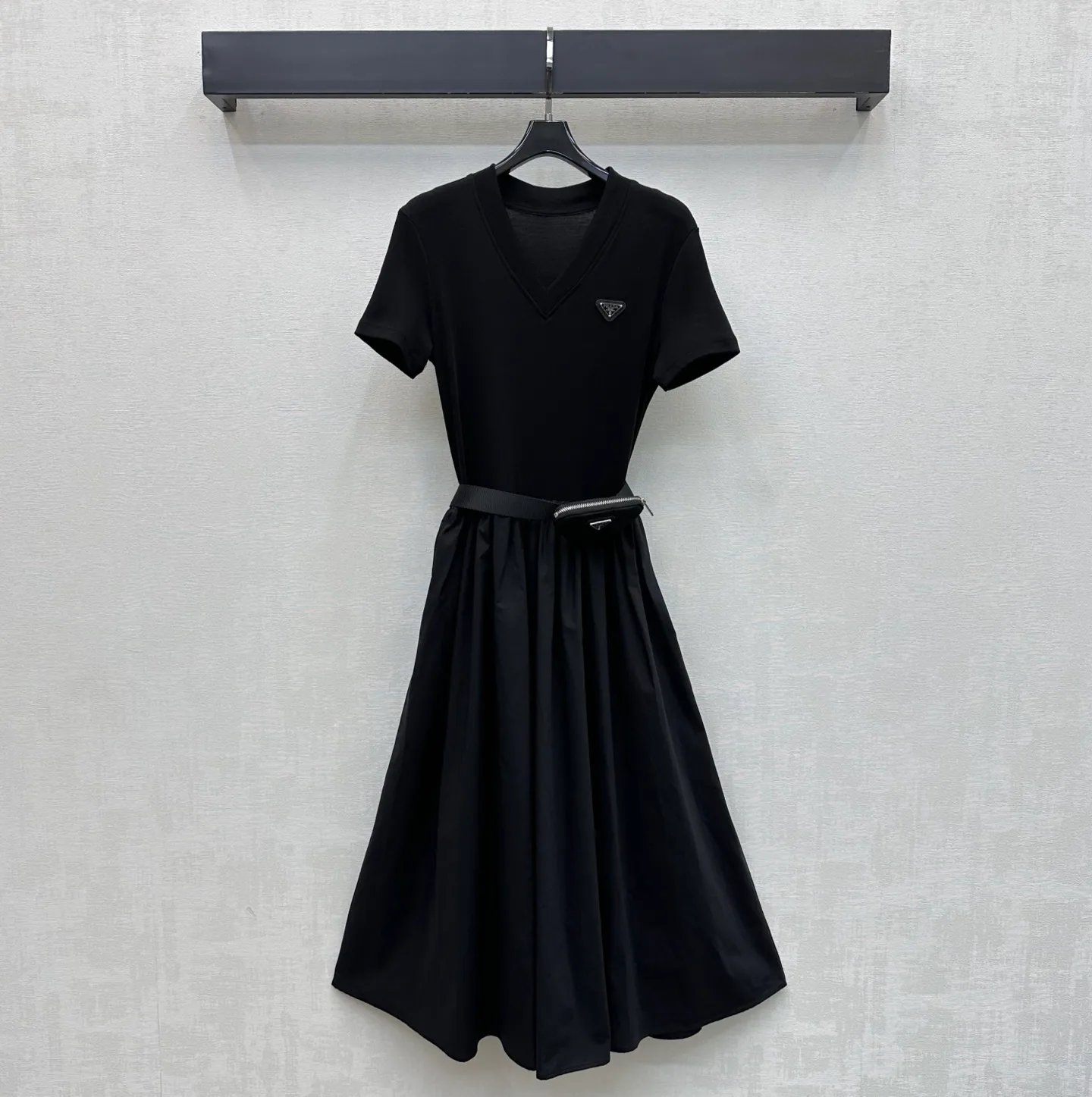 Платья Женские Prada 13155571