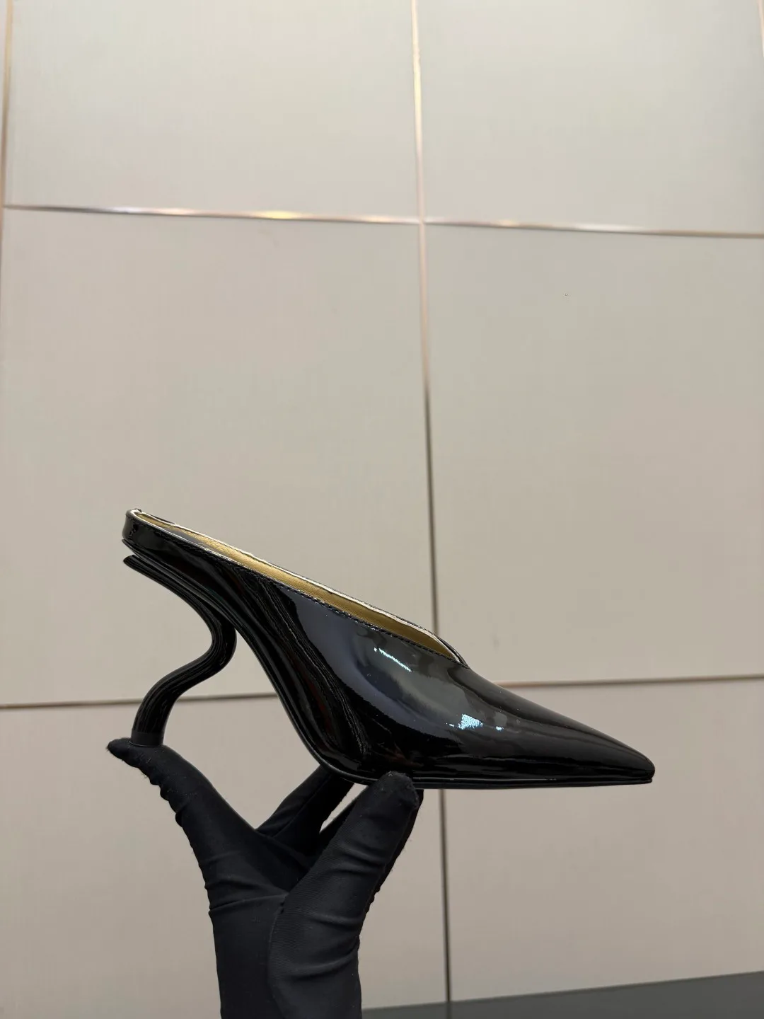 Туфли Женские Salvatore Ferragamo 528603